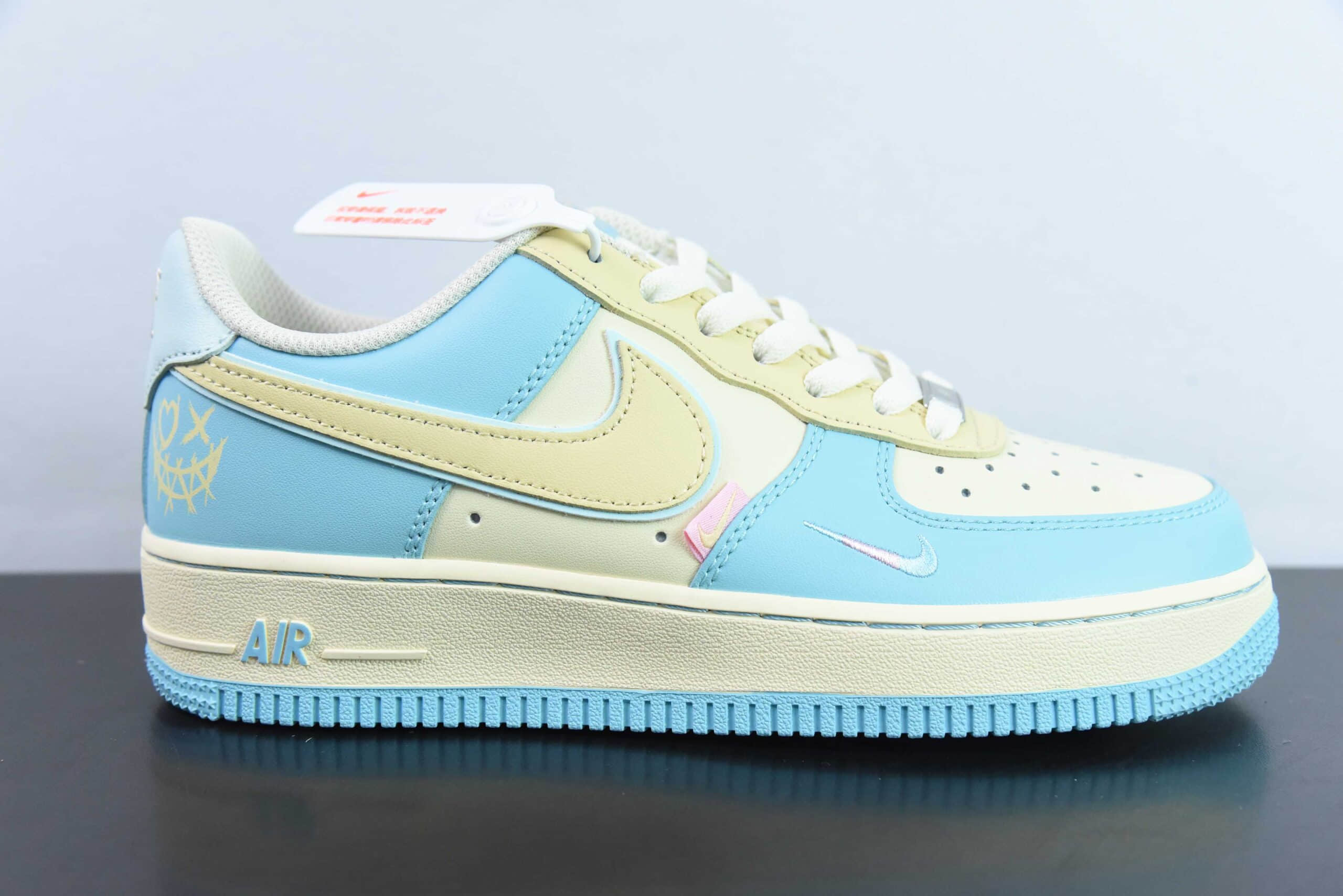 耐克NIke Air Force 1 '07 Low “Piemon”“小丑皇”空军一号低帮定制板鞋纯原版本 货号：XL2312-555 