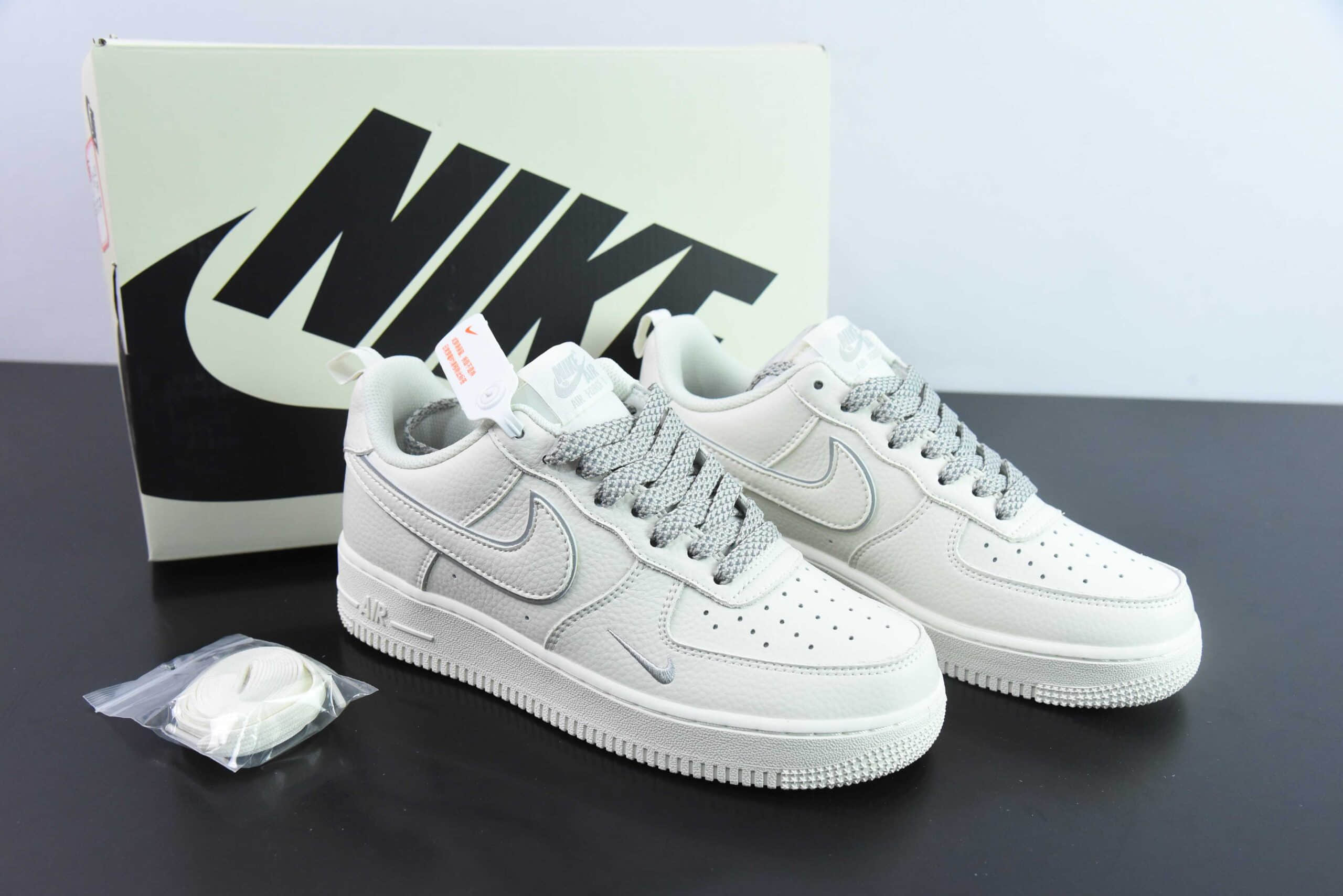 耐克Nike Air Force 1'07 Low 经典灰银小勾满天星空军一号低帮休闲板鞋纯原版本 货号:MJ0319-023
