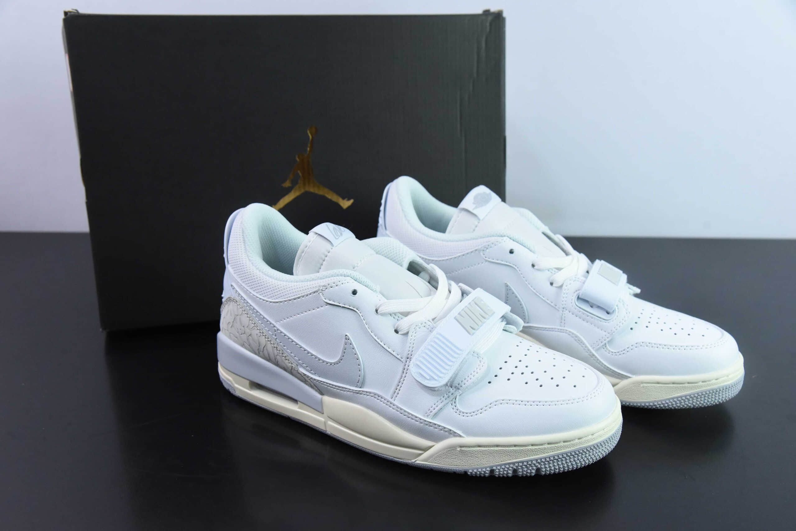 乔丹Air Jordan Legacy AJ312 Low 白银魔术贴三合一板鞋纯原版本 货号：HJ3483-101