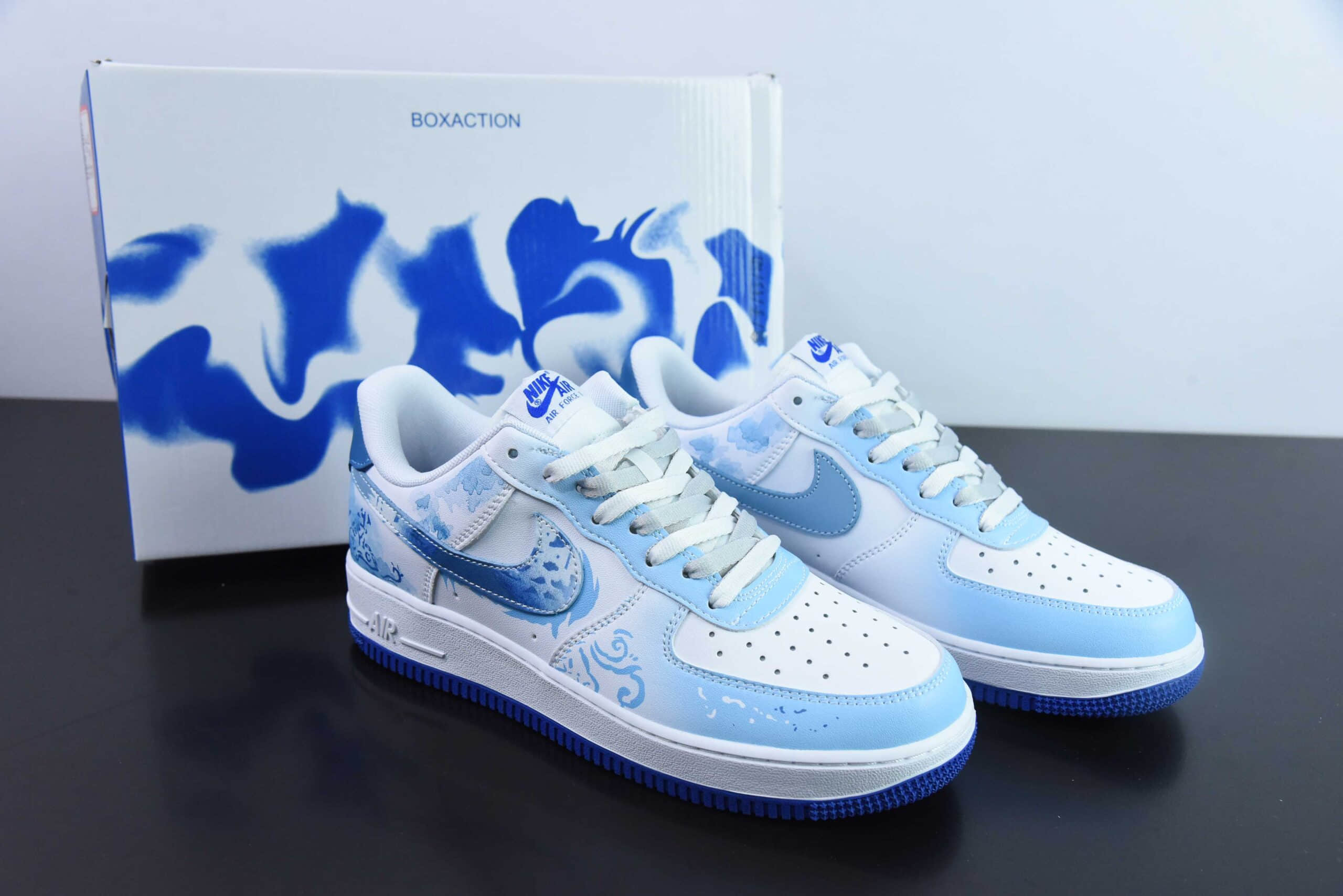 耐克NikeAir Force 1'07 Low “玲珑瓷”空军一号低帮休闲板鞋纯原版本 货号：DV0813-104 