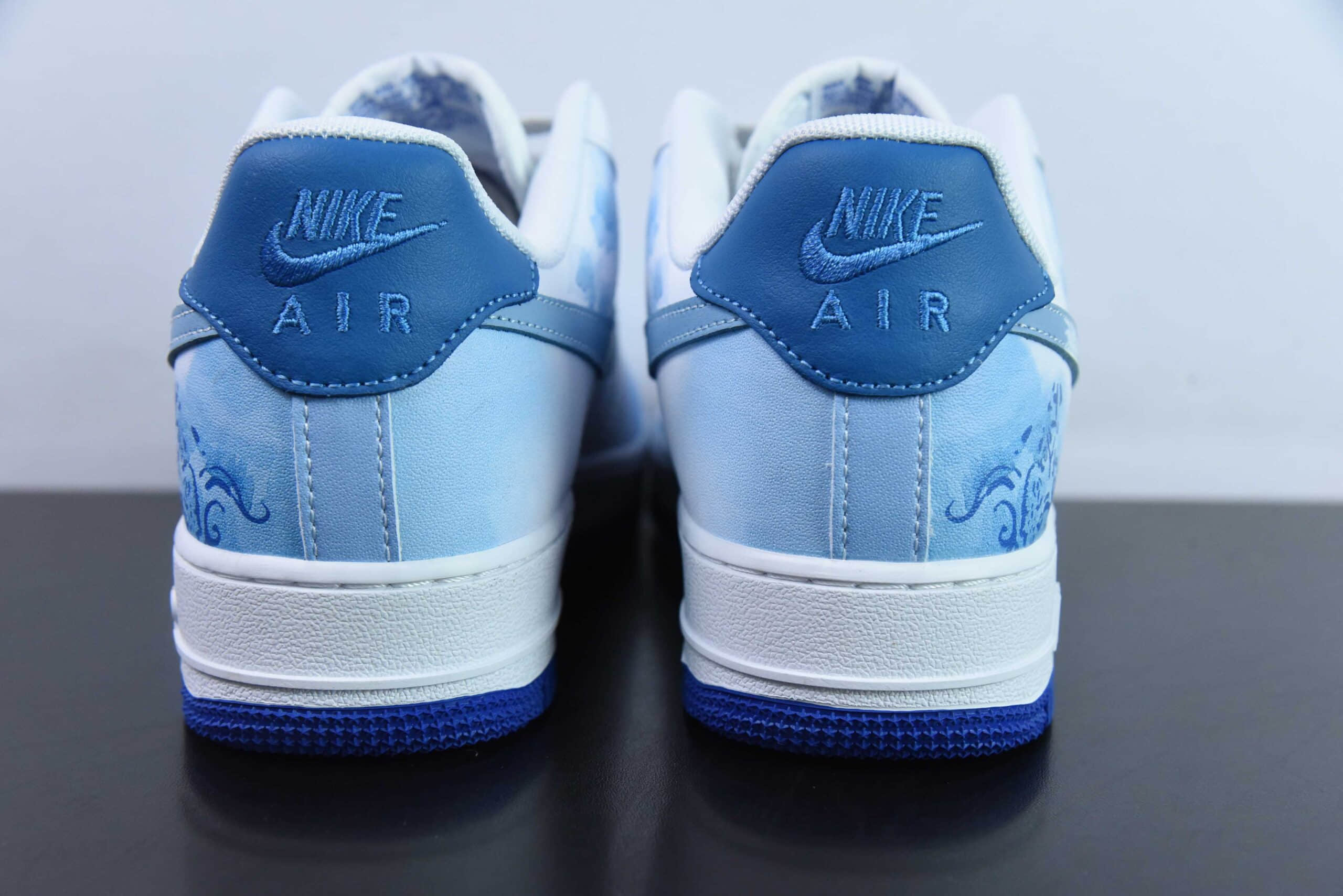 耐克NikeAir Force 1'07 Low “玲珑瓷”空军一号低帮休闲板鞋纯原版本 货号：DV0813-104 