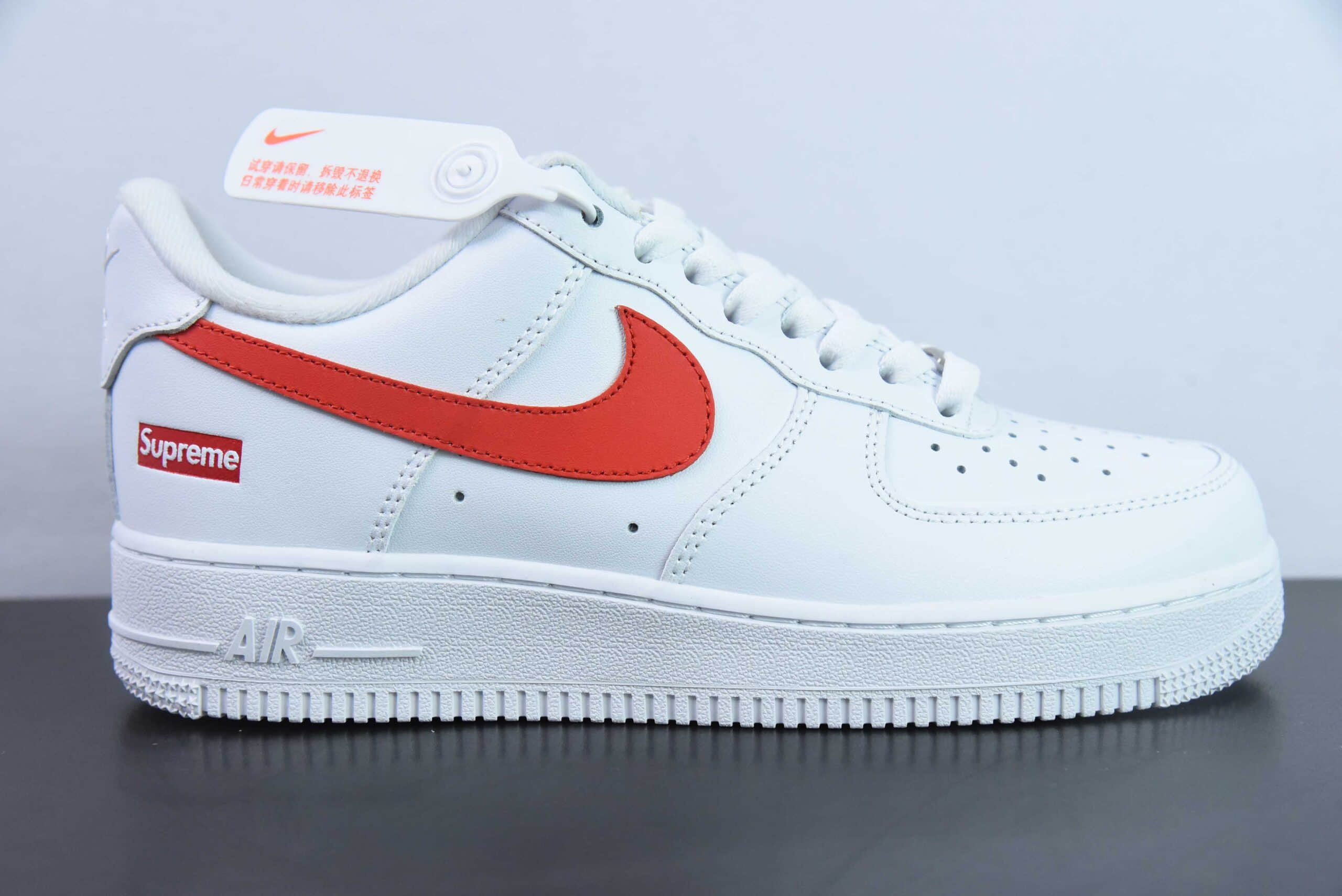 耐克Nike Supreme x Nk Air Force 1'07 Low 白红联名空军一号低帮休闲板鞋纯原版本 货号:CU9225-101