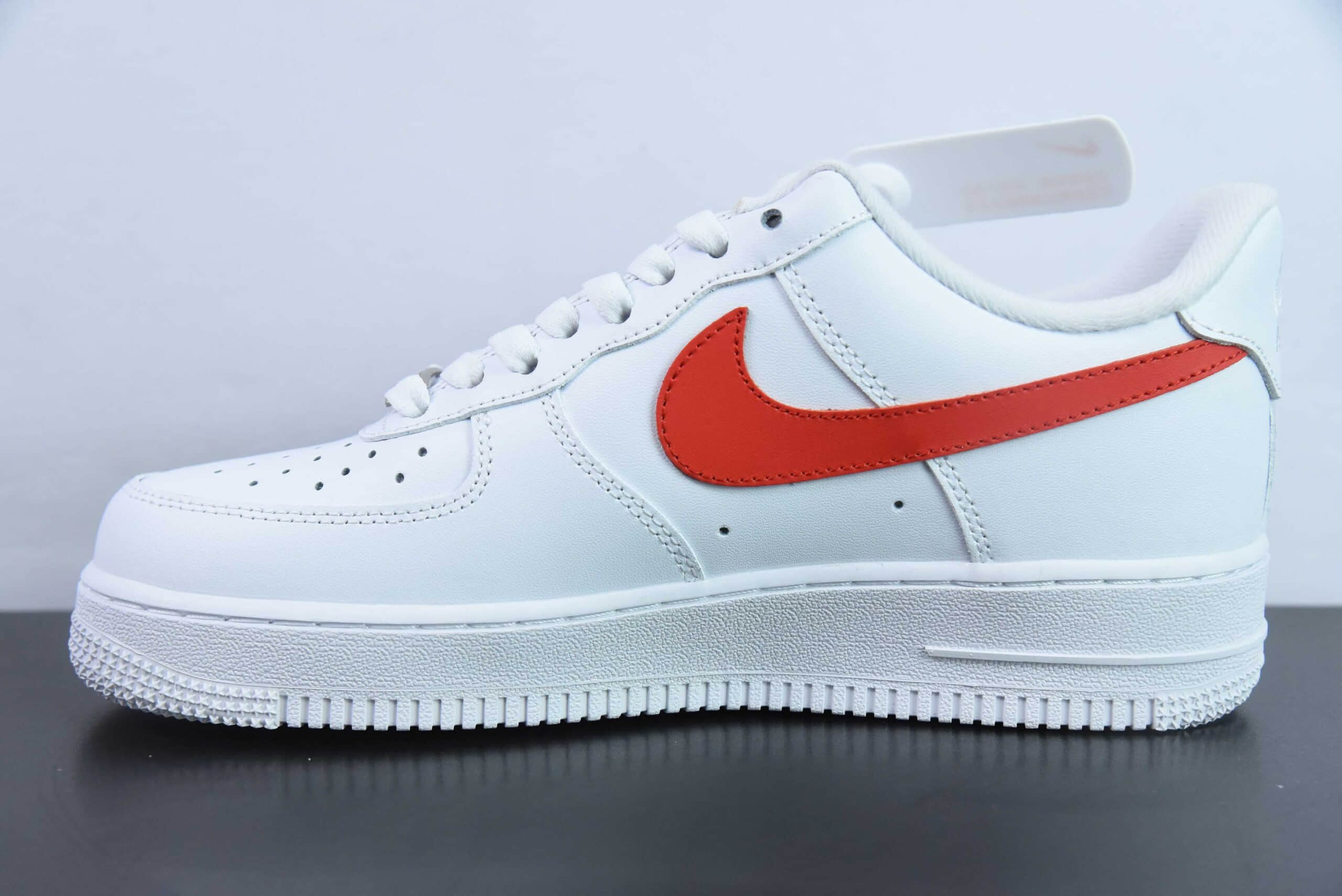 耐克Nike Supreme x Nk Air Force 1'07 Low 白红联名空军一号低帮休闲板鞋纯原版本 货号:CU9225-101