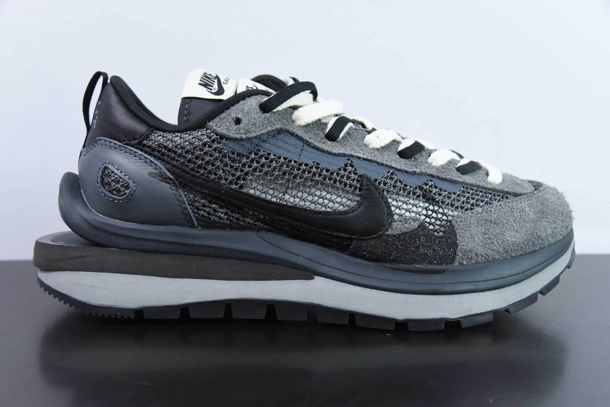 耐克Nike Sacai x NIKE VAPORWAFFLE 华夫3.0黑蓝联名解构走秀款跑步鞋纯原版本 货号：CV1363-103