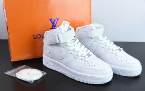耐克Nike Air Force 1 Mid 07 x Louis Vuitton LV联名印花纯白空军中帮休闲板鞋纯原版本 货号：DV0688-300