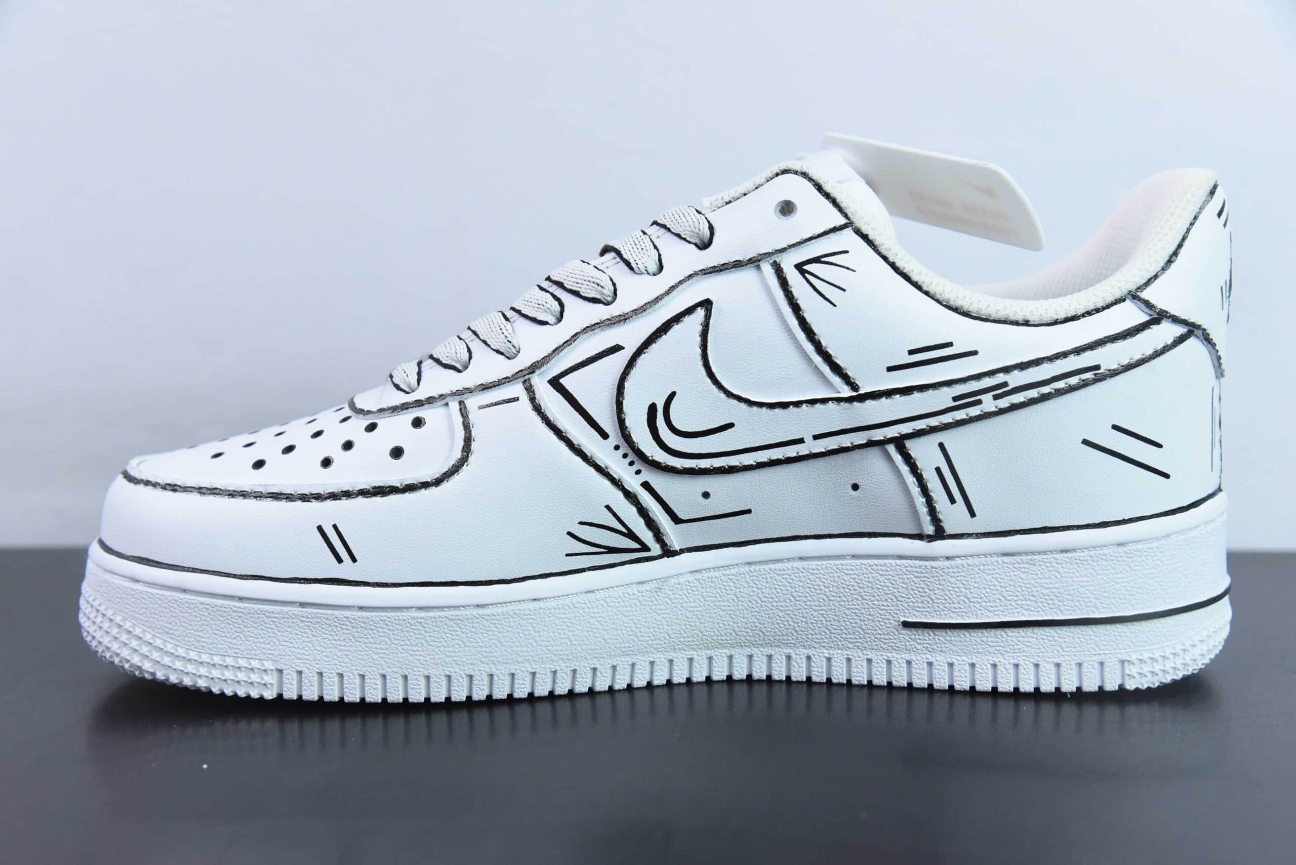 耐克Nike Air Force 1'07 Low 二次元黑白手绘富流油空军一号低帮休闲板鞋纯原版本 货号:CW2288-811
