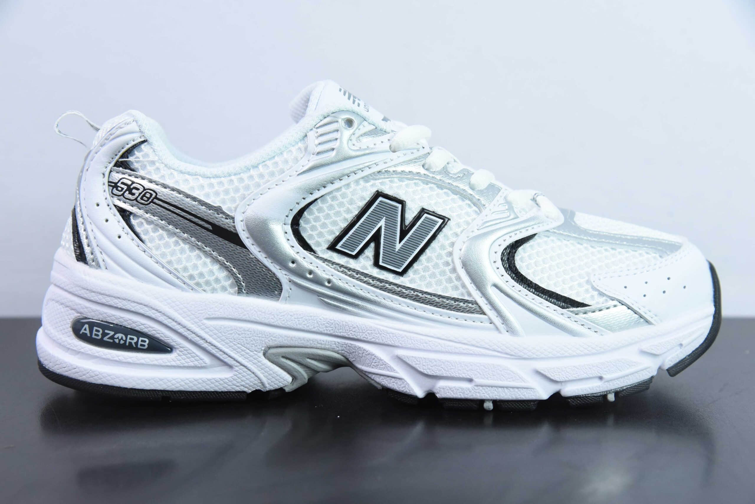 新百伦New Balance NB530系列灰银复古休闲慢跑鞋纯原版本 货号：MR530FDO 