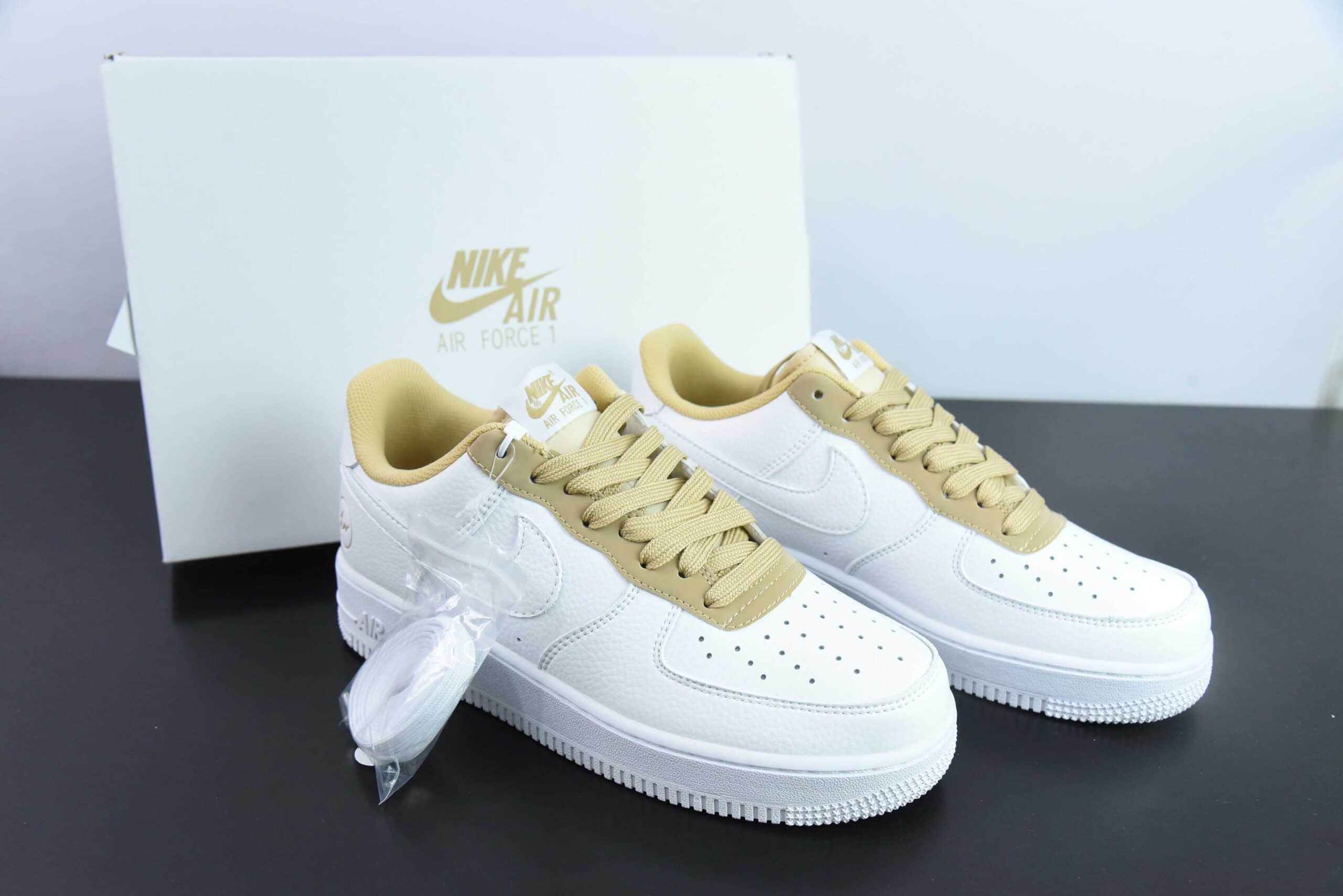 耐克Nike Air Force 1 '07 Low 藤原浩闪电白土黄空军一号低帮休闲板鞋纯原版本 货号：TT0801-603