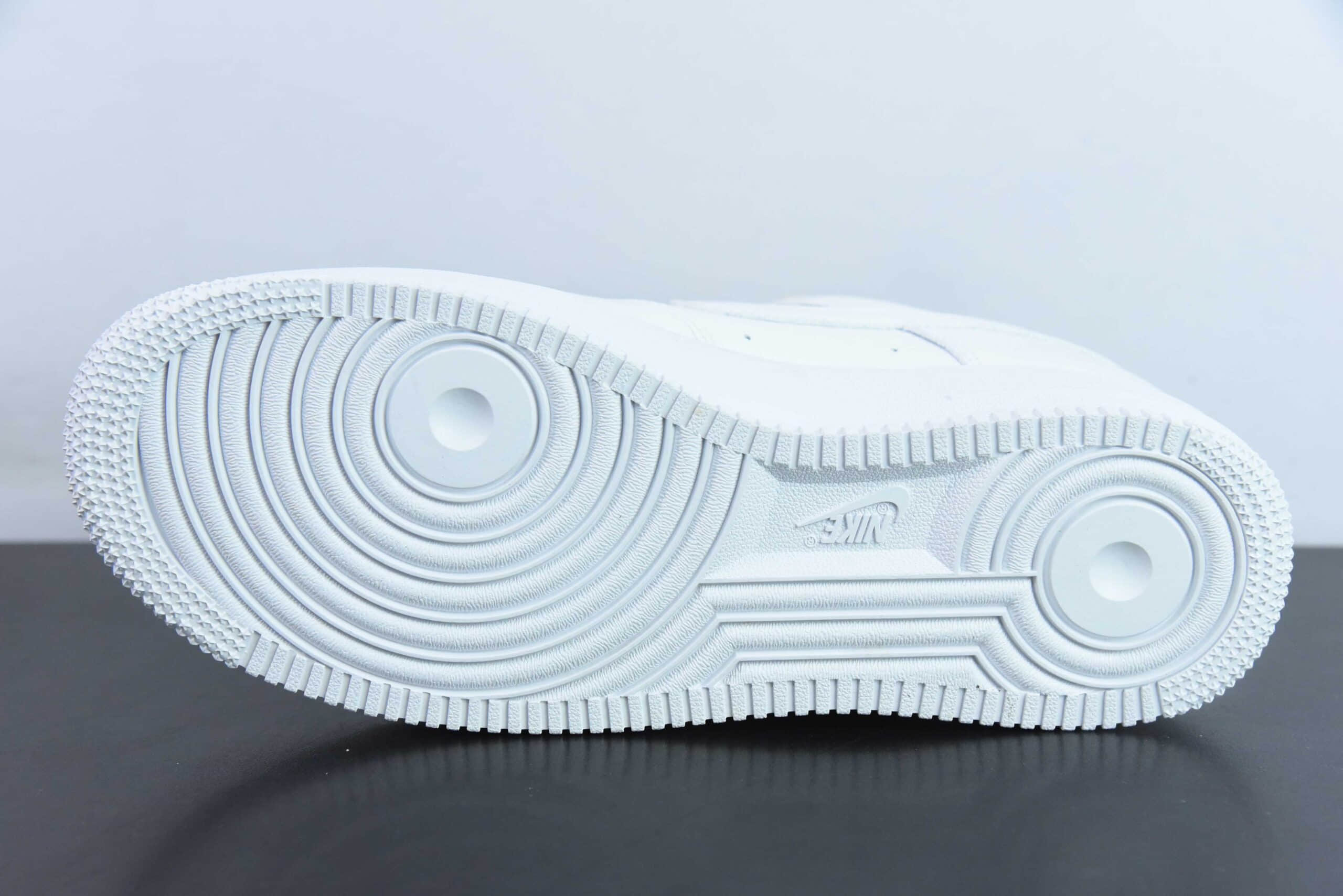 耐克Nike Air Force 1 '07 Low 藤原浩闪电白土黄空军一号低帮休闲板鞋纯原版本 货号：TT0801-603