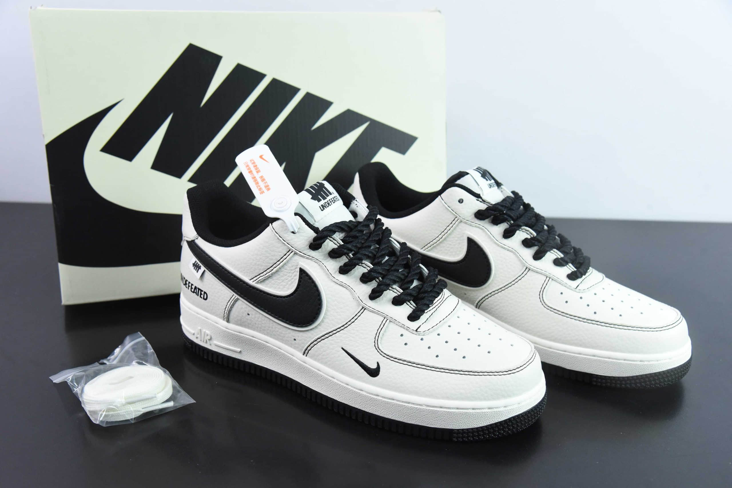 耐克Nike Undefeated x Nike Air Force 1 Low五道杠联名米黑麻绳空军一号低帮休闲板鞋纯原版本 货号：UT2023-201