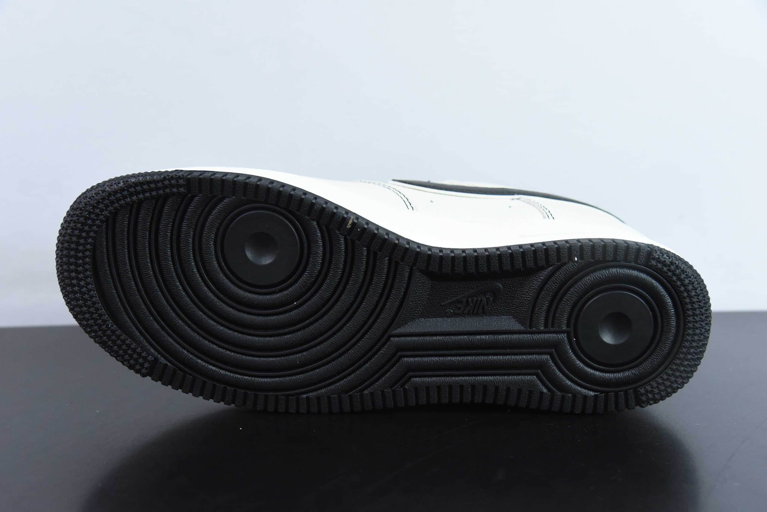 耐克Nike Undefeated x Nike Air Force 1 Low五道杠联名米黑麻绳空军一号低帮休闲板鞋纯原版本 货号：UT2023-201