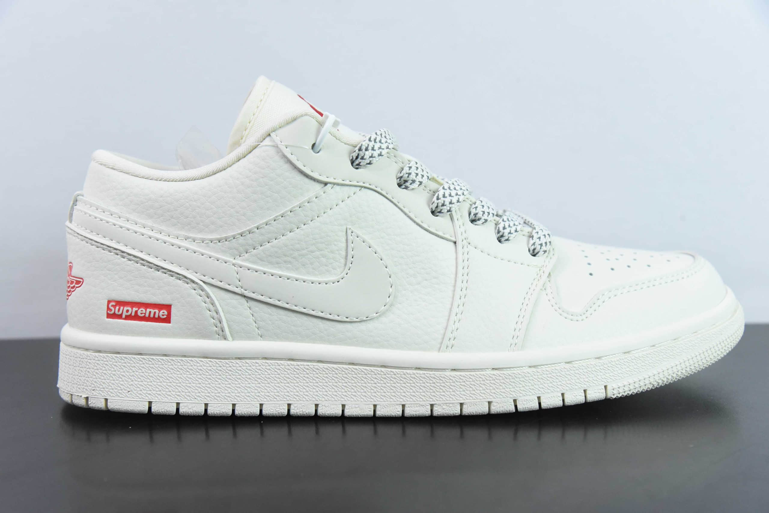 乔丹Supreme x Air Jordan 1 Low AJ1Supreme联名白天使高端定制低帮复古文化板鞋纯原版本 货号:WG8850-002