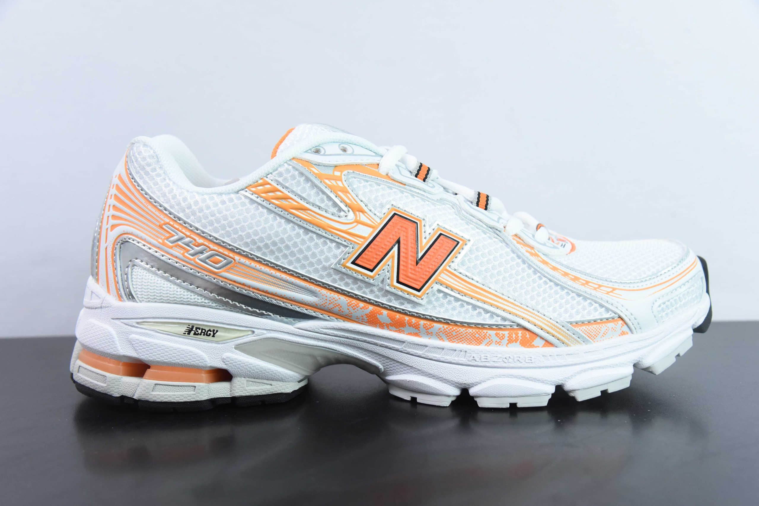 新百伦New Balance NB740系列白橙复古老爹风休闲运动慢跑鞋纯原版本 货号：MR740SE