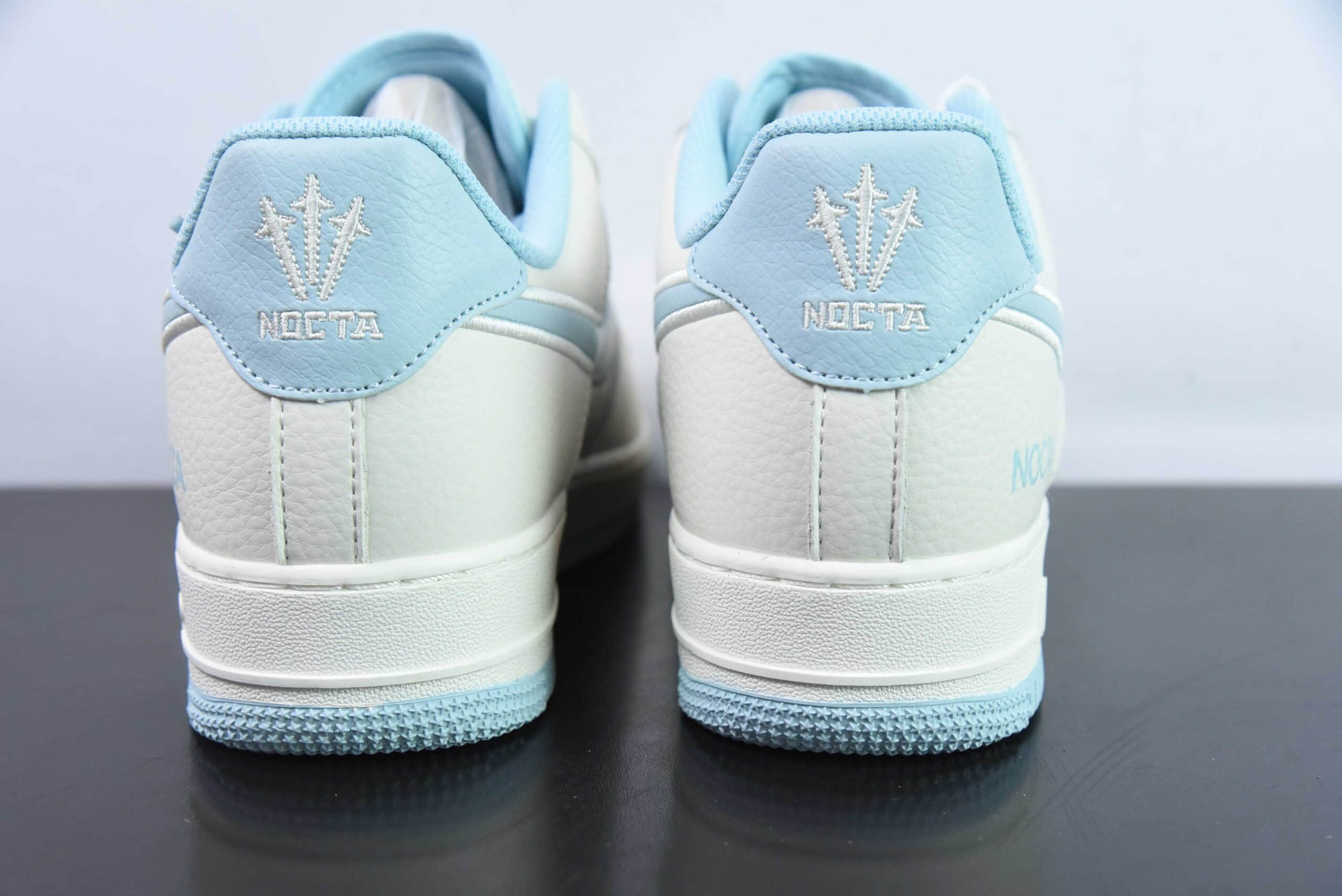 耐克Nike Air Force 1 07 LowNOCTA联名米白浅蓝电绣双钩空军一号经典低帮百搭休闲运动板鞋纯原版本 货号:N00224-026