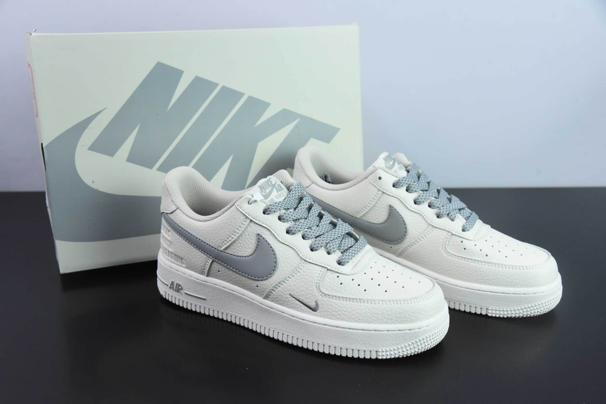 耐克Nike Air Force 1´07 Low 白灰空军一号低帮百搭休闲运动板鞋纯原版本 货号：DD8959-708 