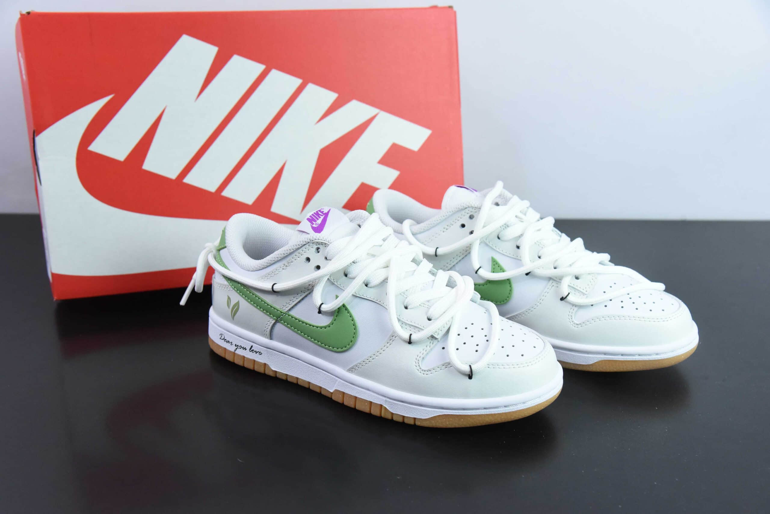 耐克Nike Dunk Low 春夏系列青提山茶白绿 SB低帮休闲板鞋纯原版本 货号：FD9922-151 
