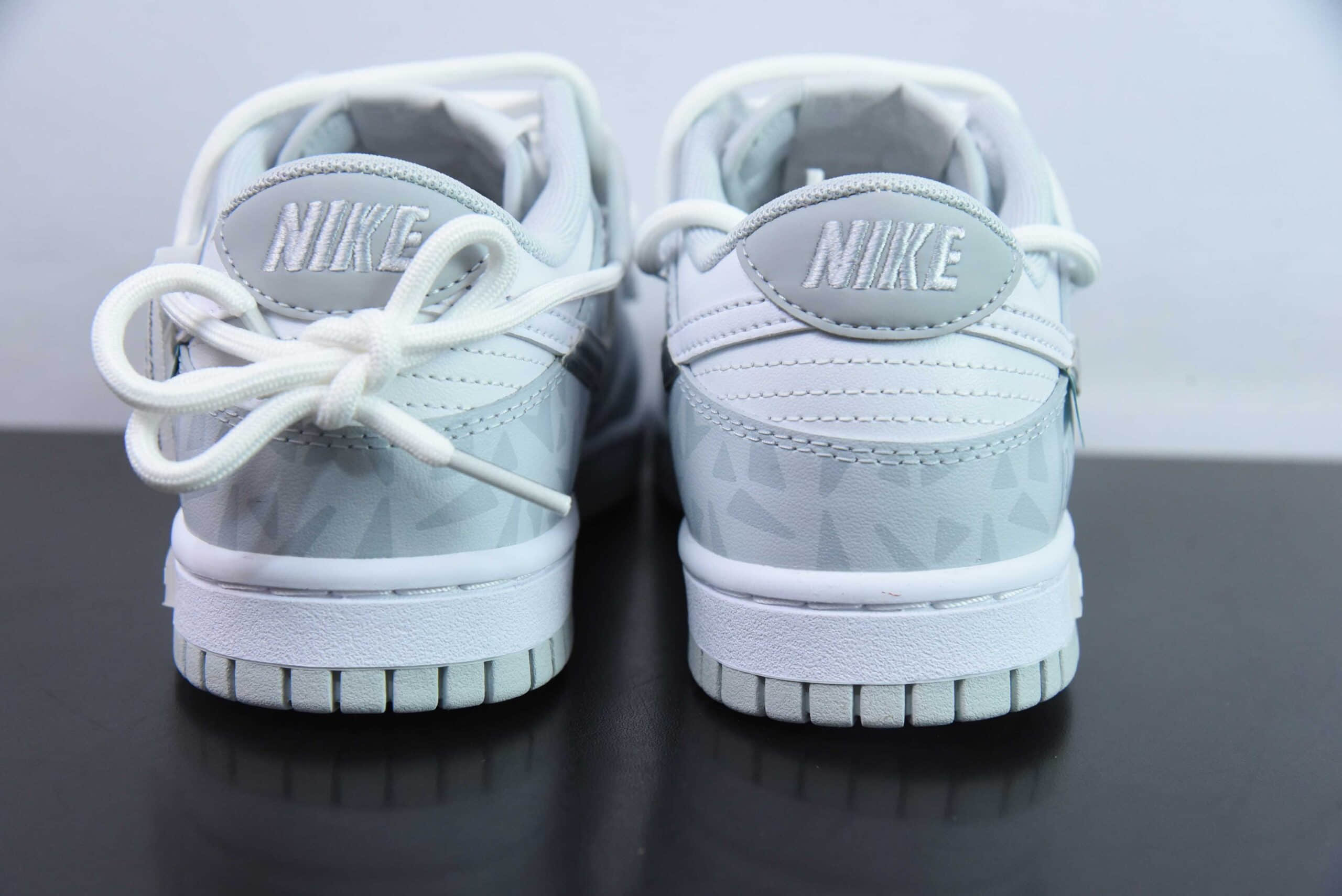 耐克Nike Dunk Low Retro 浅灰蓝白银 SB绑带低帮休闲板鞋纯原版本 货号： HF0730 -160 