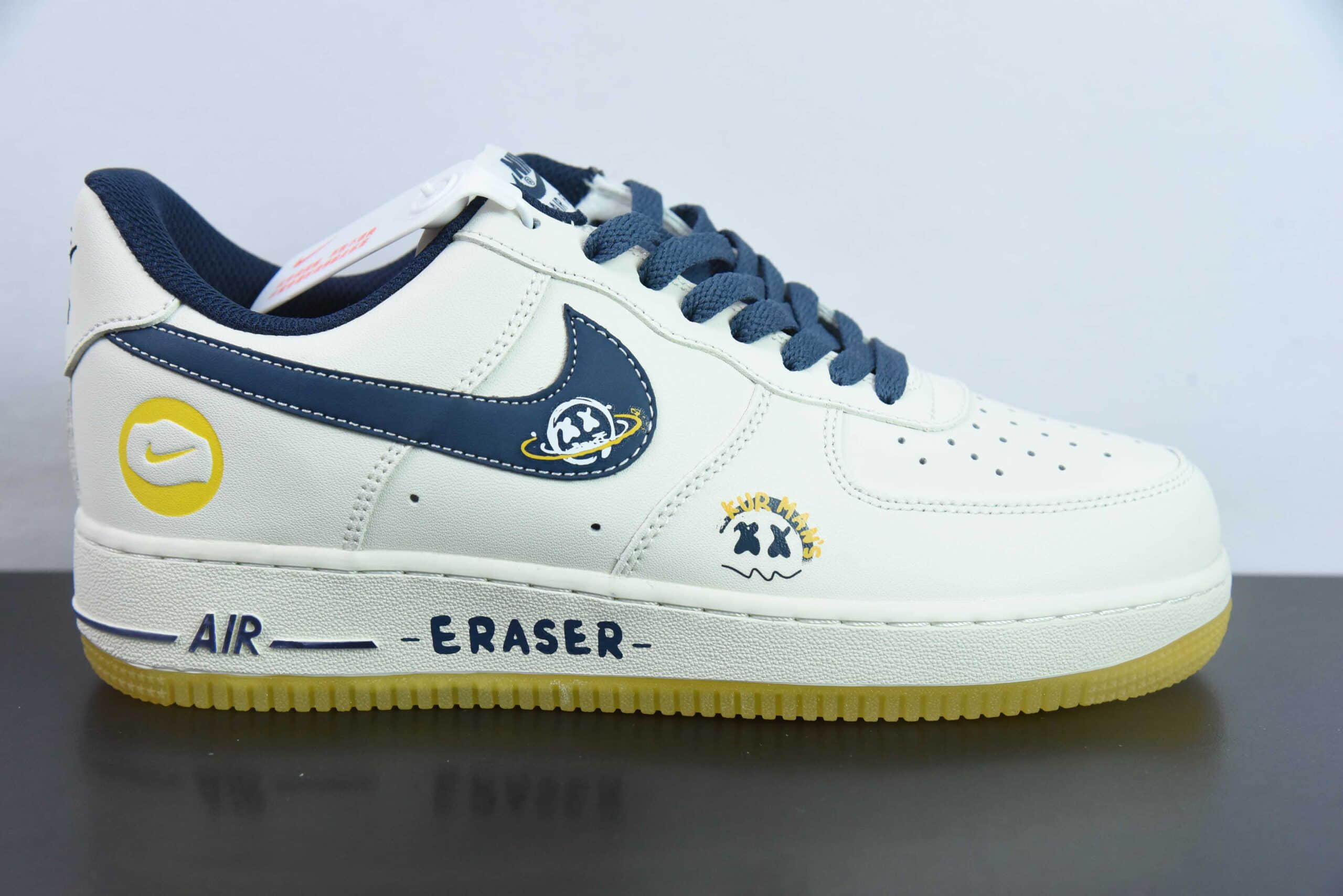 耐克Nike Air Force 1 Low 07 鬼脸白蓝黄空军一号低帮休闲板鞋纯原版本 货号：XC2351-330 
