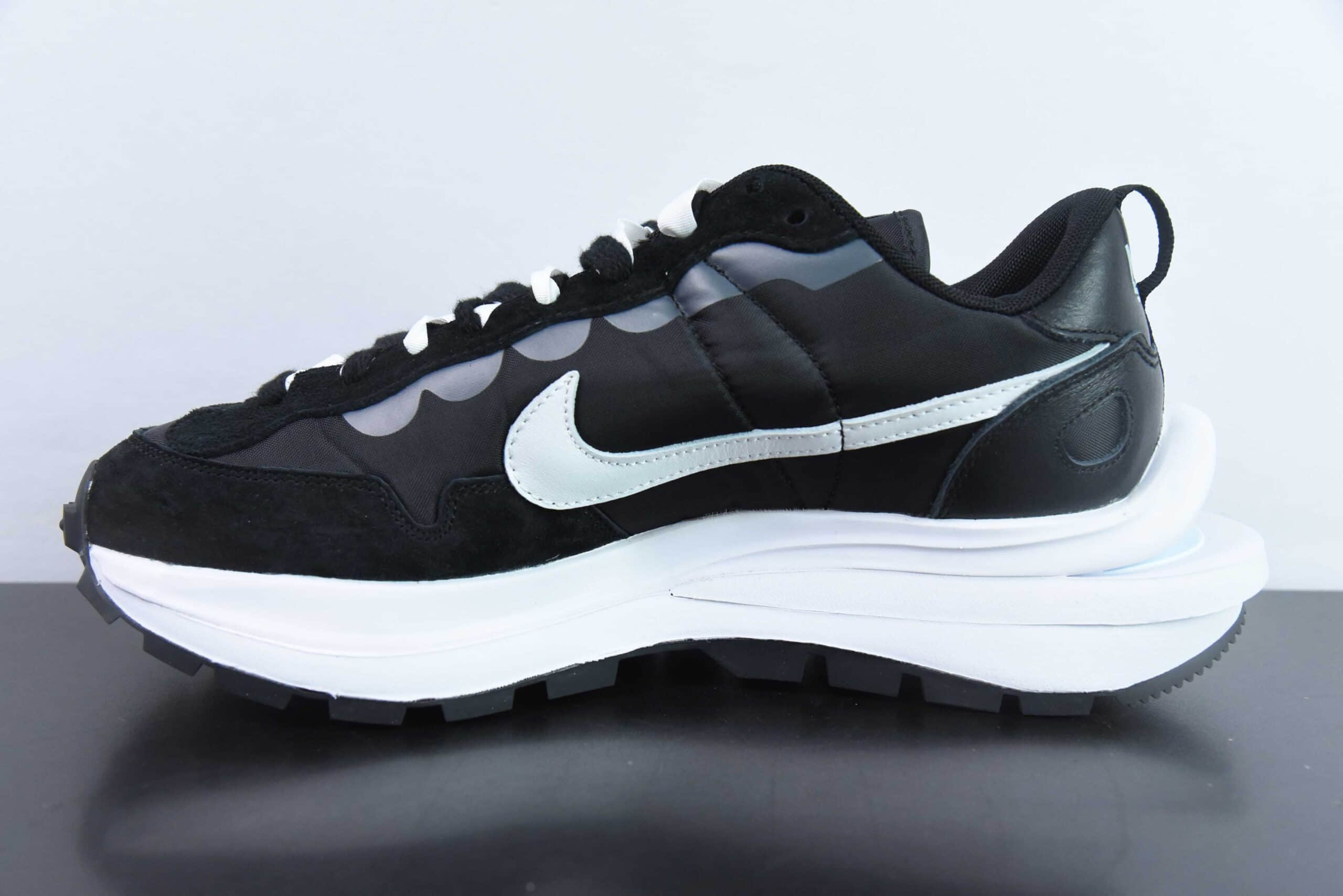 耐克Sacai x NIKE VAPORWAFFLE 走秀3.0黑白联名解构走秀款休闲鞋纯原版本 货号:DD1875-003