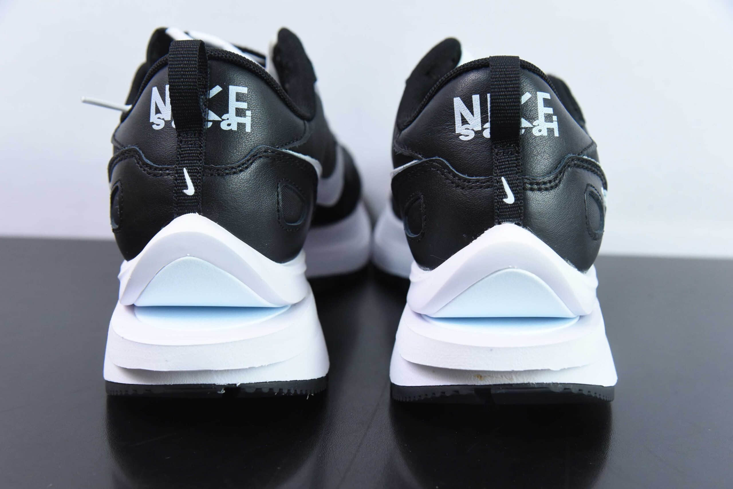 耐克Sacai x NIKE VAPORWAFFLE 走秀3.0黑白联名解构走秀款休闲鞋纯原版本 货号:DD1875-003