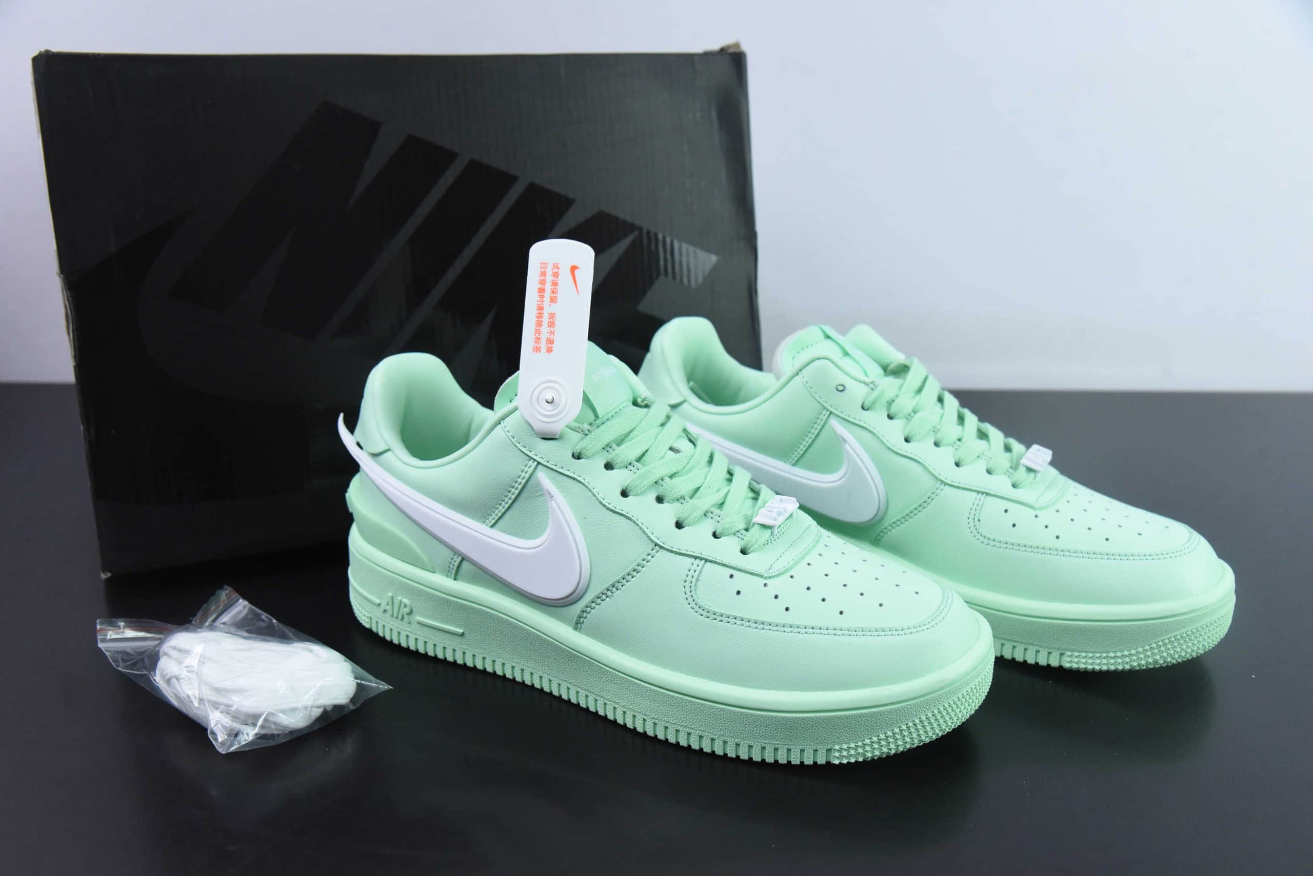 耐克Nike Ambush x Nk Air Force 1'07 Low Phantom 联名款荧光绿薄荷绿大勾空军一号低帮休闲板鞋纯原版本 货号：DV3464-200