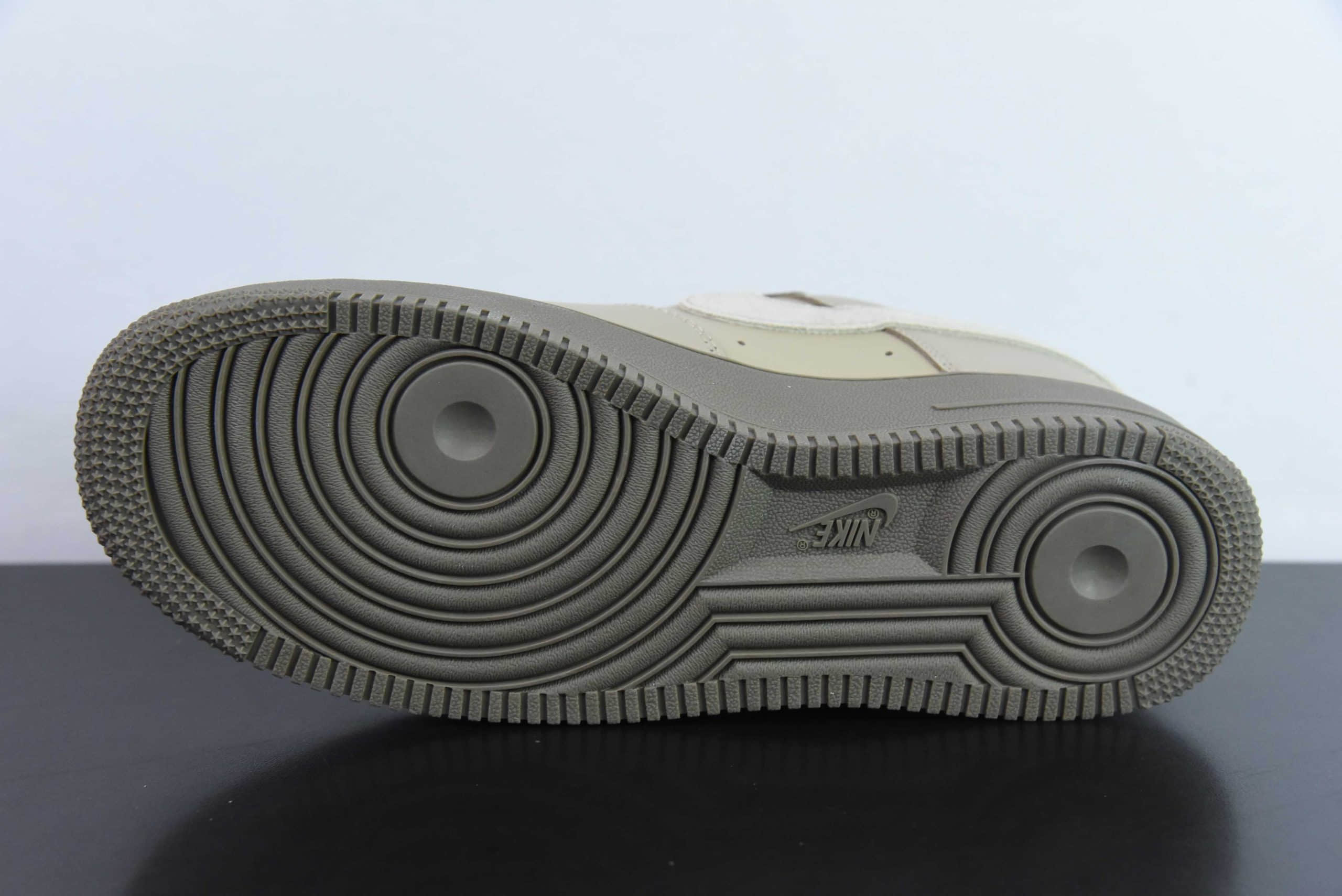 耐克Nike Air Force 1´07 Low灰棕空军一号低帮百搭休闲运动板鞋纯原版本 货号：HQ1176-222