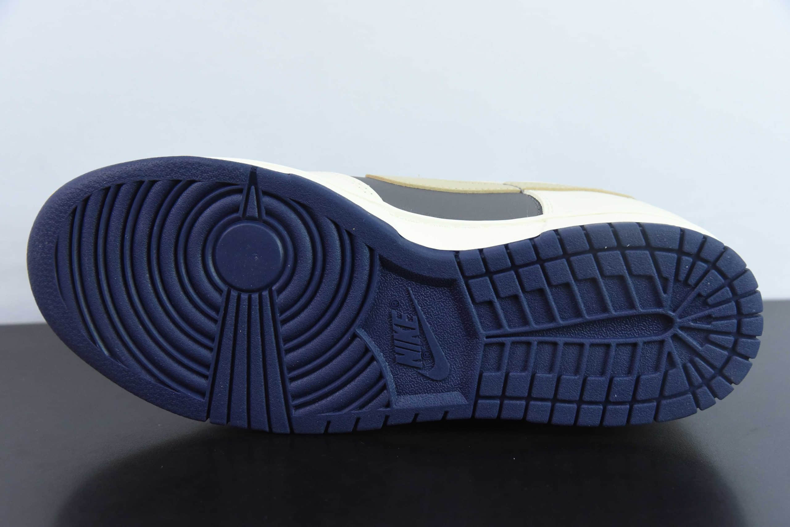 耐克Nike SB Dunk Low 栗子之心阿美咔叽SB低帮休闲滑板鞋纯原版本 货号：FV8106-361