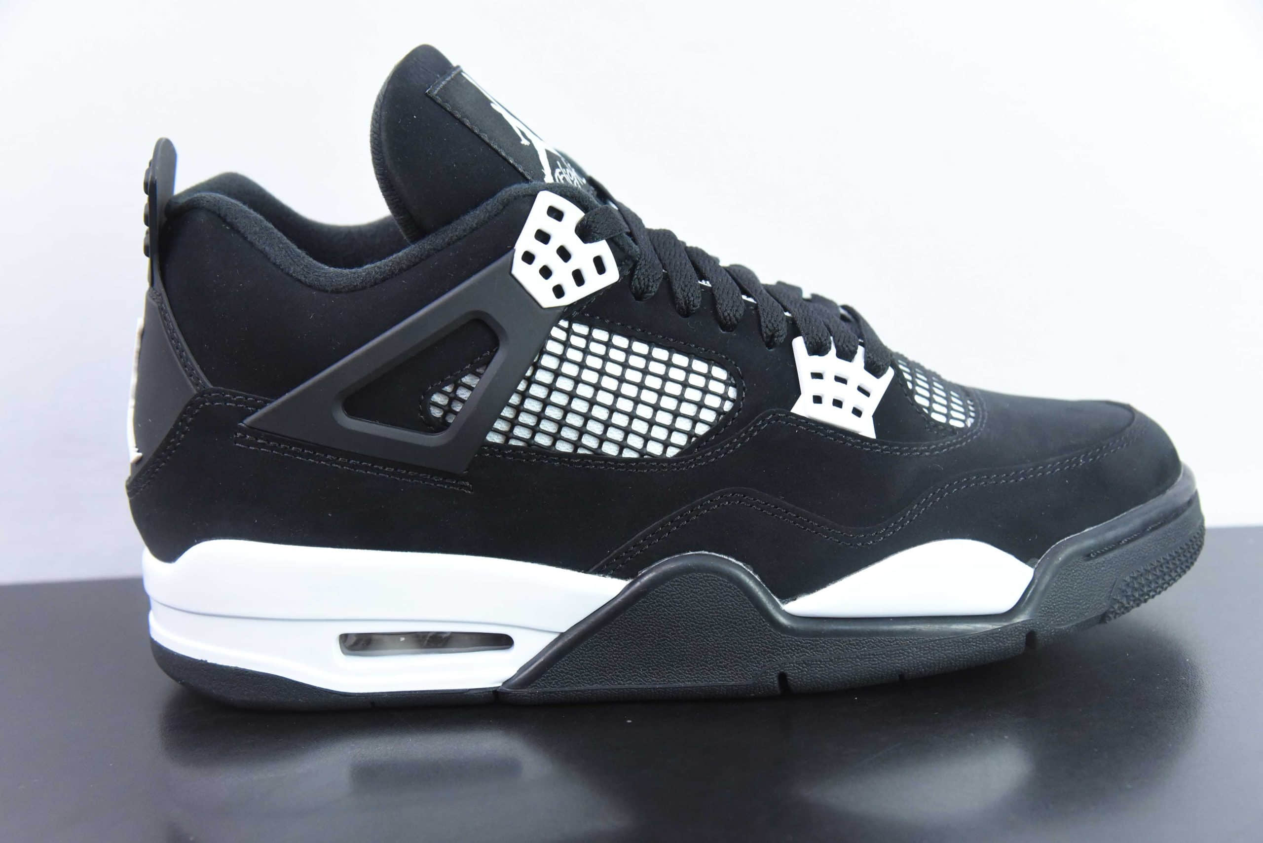 乔丹Air Jordan AJ4 Retro 白黑雷公男子文化篮球鞋纯原版本 货号：FQ8138-001 