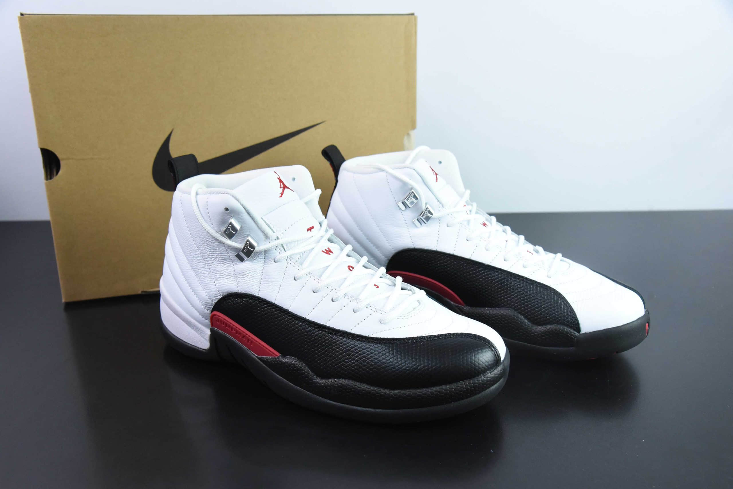 乔丹Air Jordan 12 AJ12 “RedTaxi”AJ12红出租车高帮复古文化篮球鞋纯原版本 货号：CT8013-162 