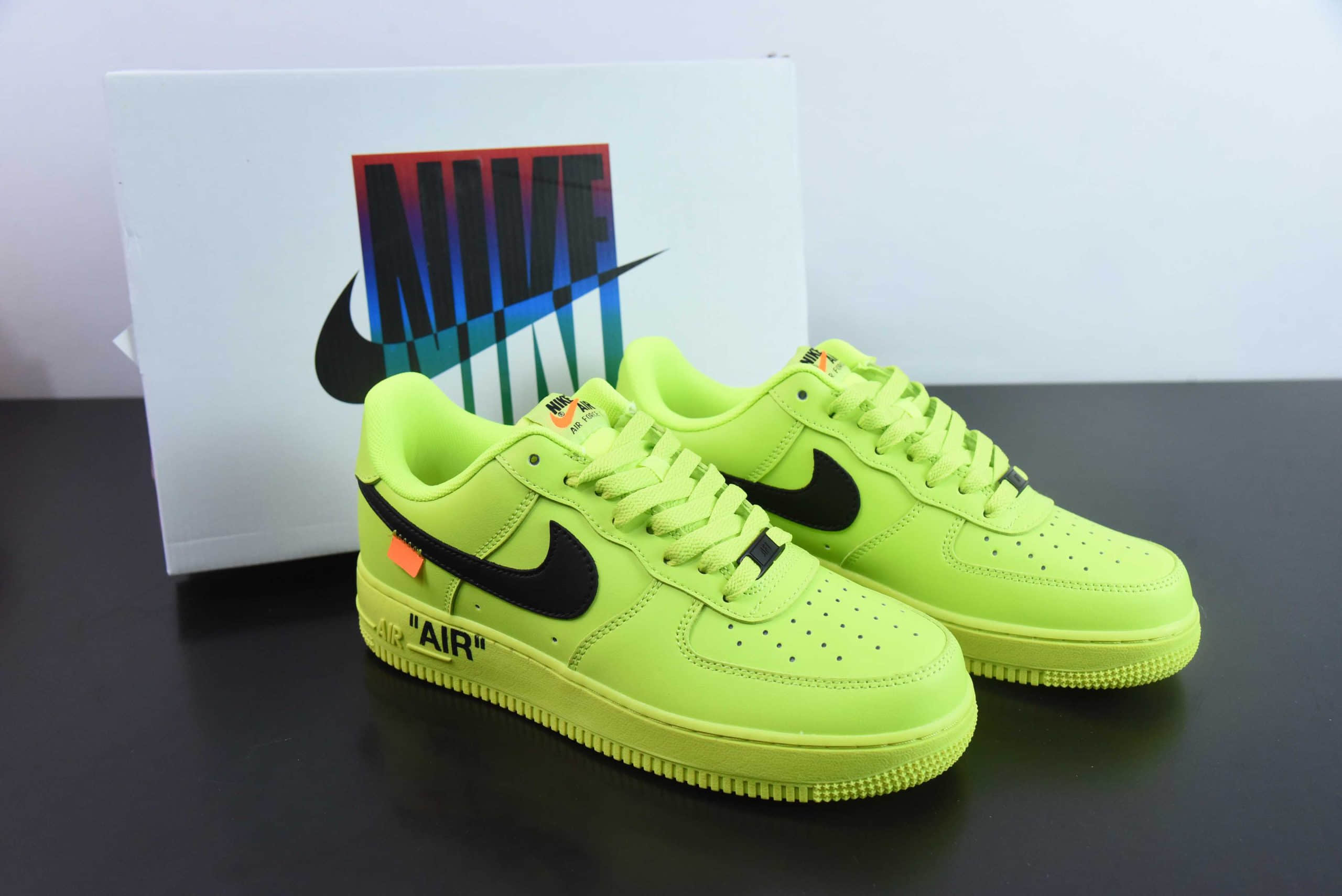 耐克Nike Air Force 1'07 Low Firefly Green萤光绿空军一号低帮休闲板鞋纯原版本 货号：FA2407-301