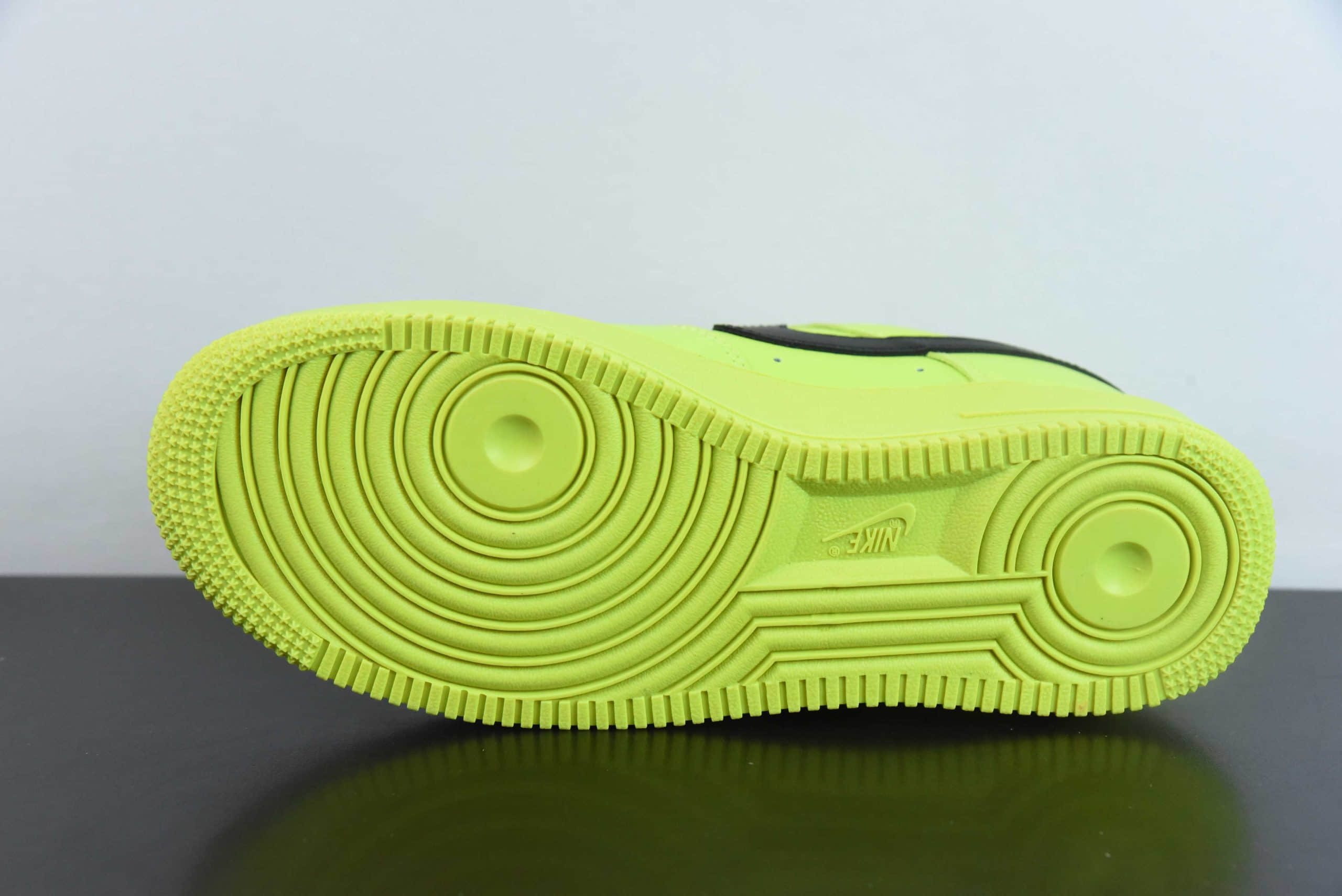 耐克Nike Air Force 1'07 Low Firefly Green萤光绿空军一号低帮休闲板鞋纯原版本 货号：FA2407-301