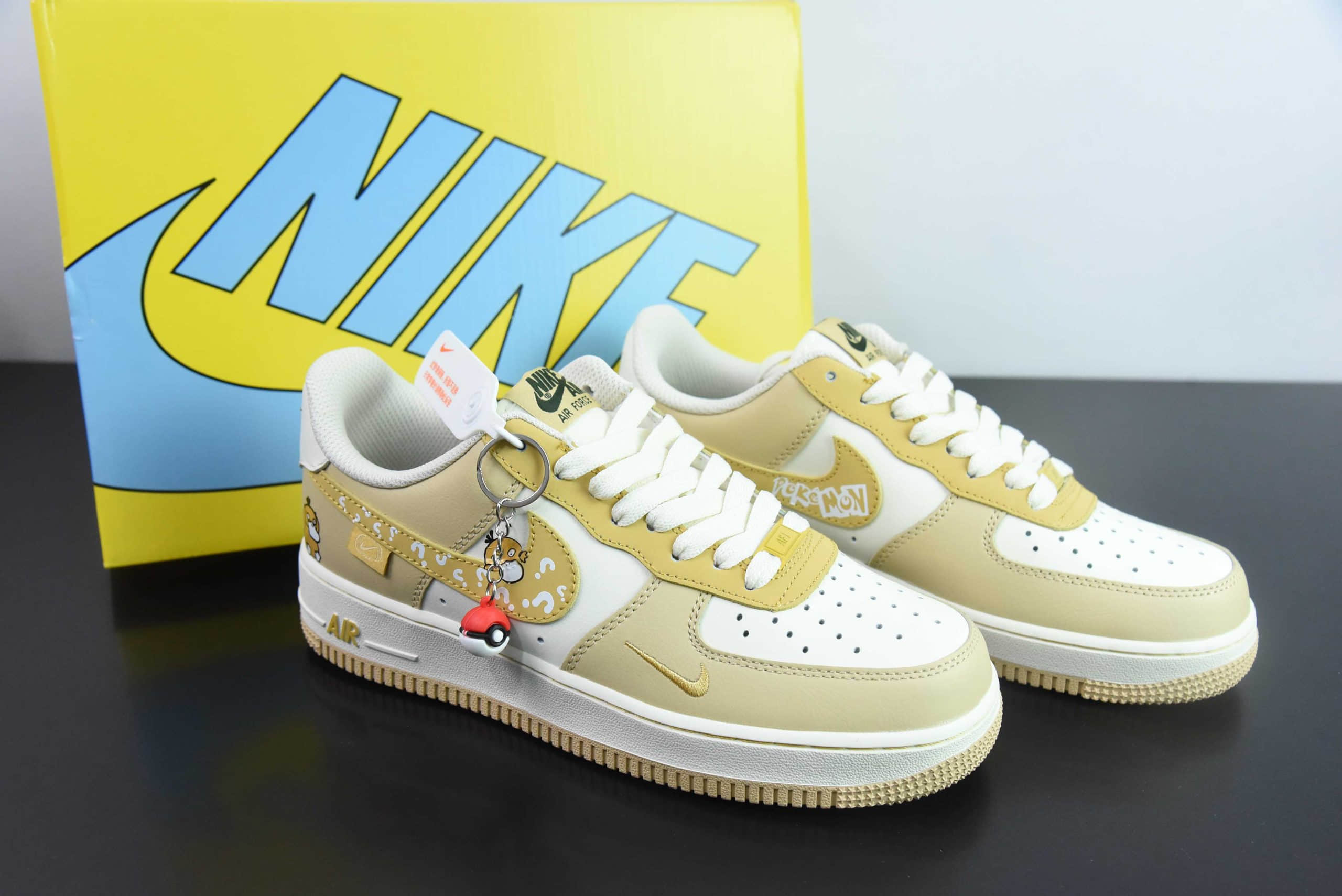 耐克Nike Air Force 1'07 Low Psyduck 可达鸭空军一号低帮休闲板鞋纯原版本 货号：DB3301-661