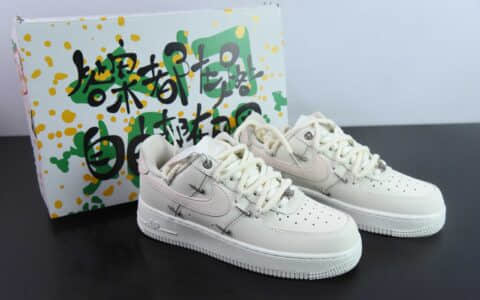 耐克Nike Air Force 1’07 Low 淡粉色解构四勾空军一号低帮休闲板鞋纯原版本 货号：FC8110-181