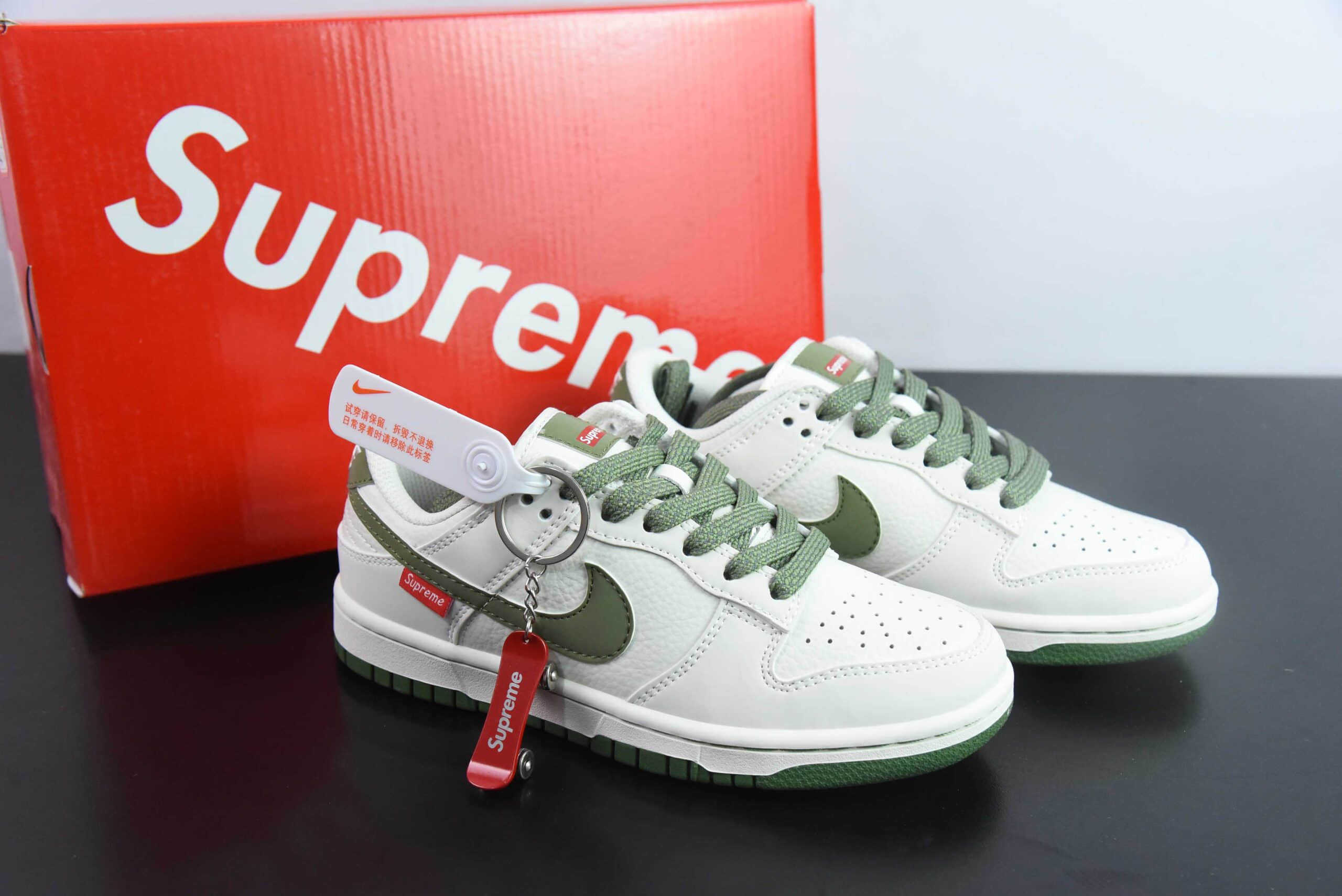 耐克Nike SB Dunk Low x Supreme联名白军绿SB低帮休闲板鞋纯原版本 货号:FC1688-142