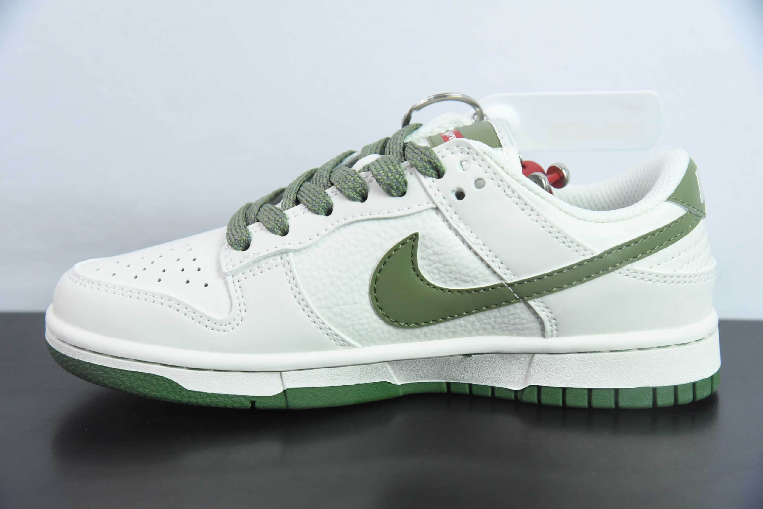 耐克Nike SB Dunk Low x Supreme联名白军绿SB低帮休闲板鞋纯原版本 货号:FC1688-142