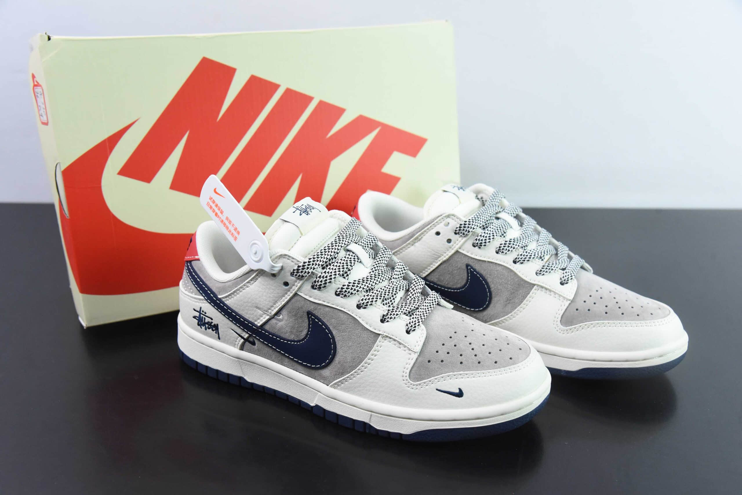 耐克Nike SB Dunk Low 斯图西联名猪八米蓝勾周年高端定制SB低帮休闲板鞋纯原版本 货号:SJ1089-003