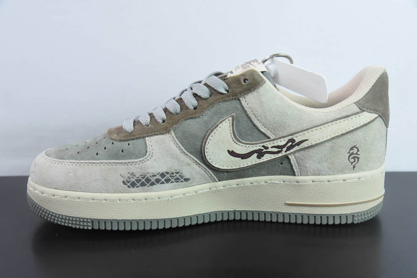 耐克Nike Air Force 1 Low ”“Green Dragon Crescent Blade”国潮风青龙偃月刀2.0空军一号低帮休闲板鞋纯原版本 货号：CD1212-555