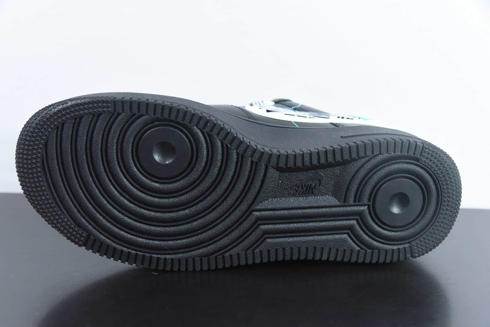 耐克Nike Air Force 1´07 Low 联名款赛博朋克风系列“电子故障”空军一号低帮休闲运动板鞋纯原版本 货号:DV3464-011