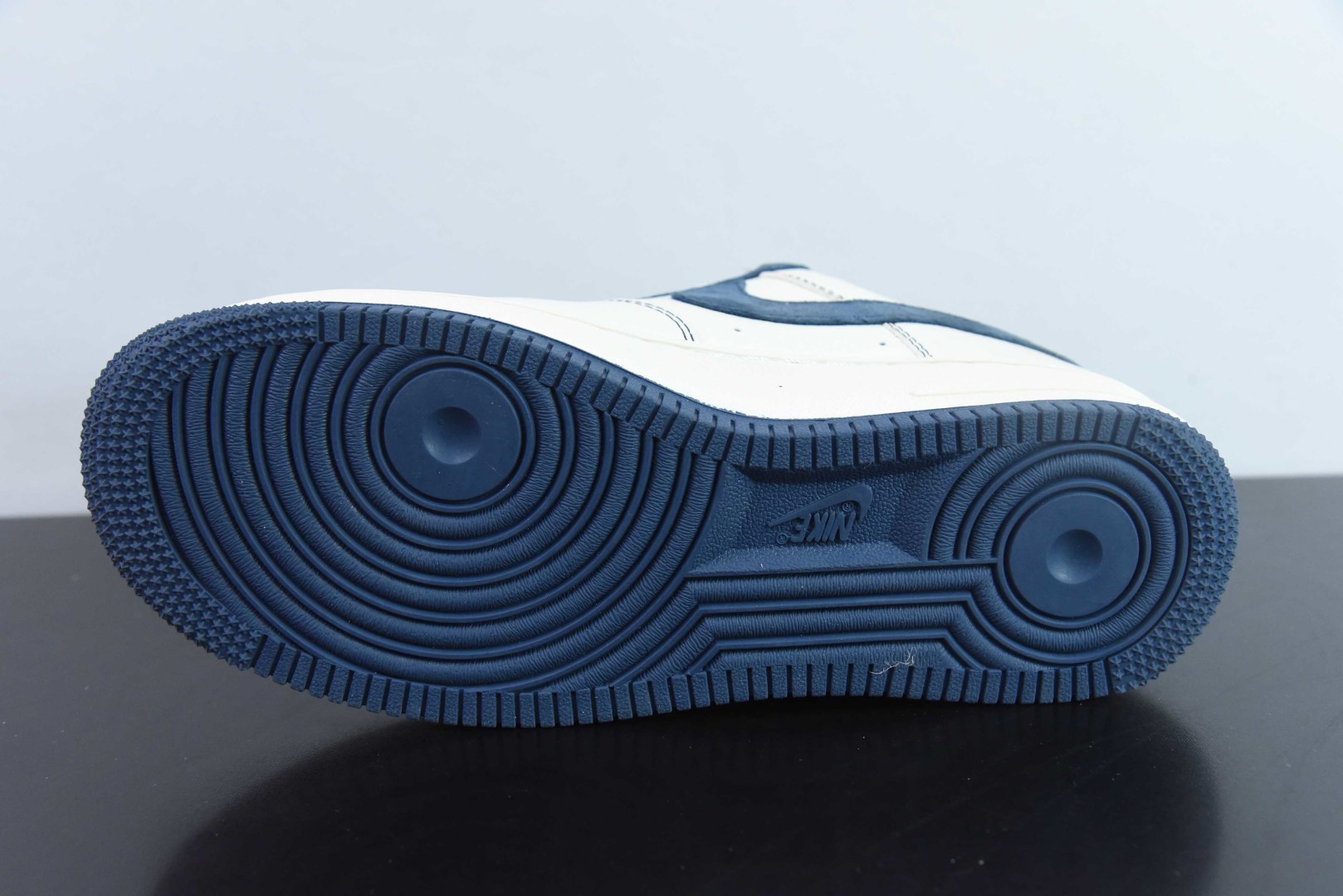 耐克NIke Air Force 1 '07 Low “Supreme联名米蓝翻毛勾”空军一号低帮休闲板鞋纯原版本 货号:XZ3328-669