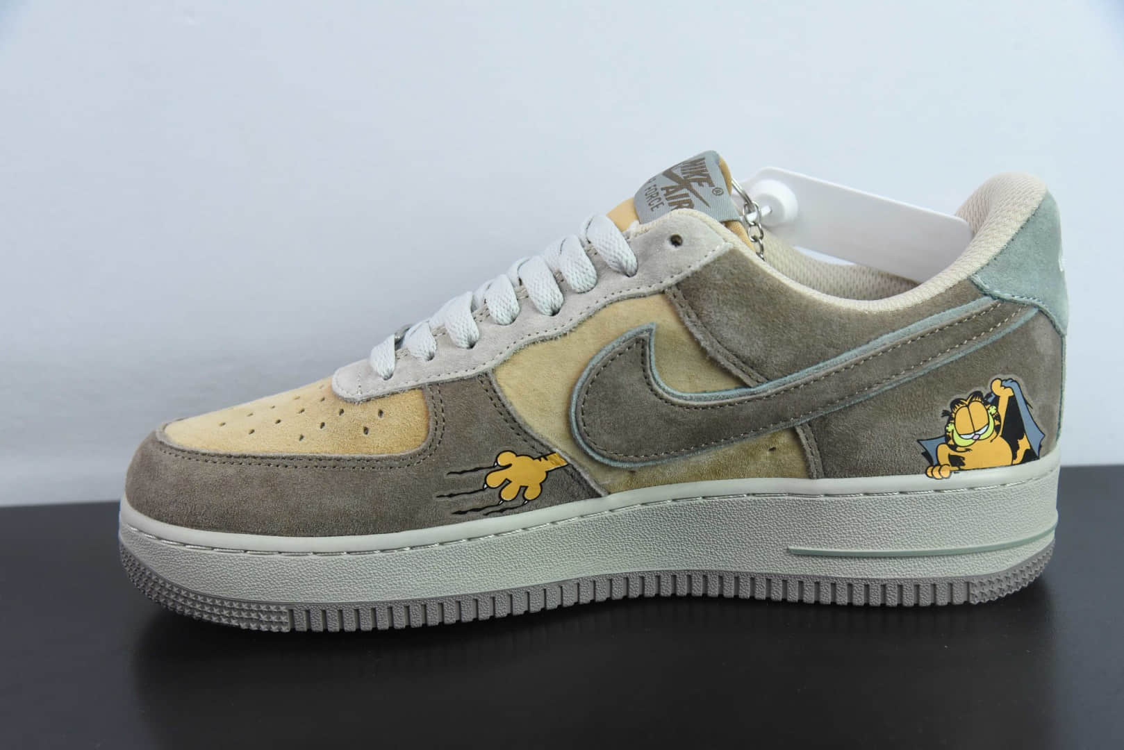 耐克Nike Air Force 1 “Garfield”漫画系列加菲猫空军一号低帮休闲板鞋纯原版本 货号:CD1212-333