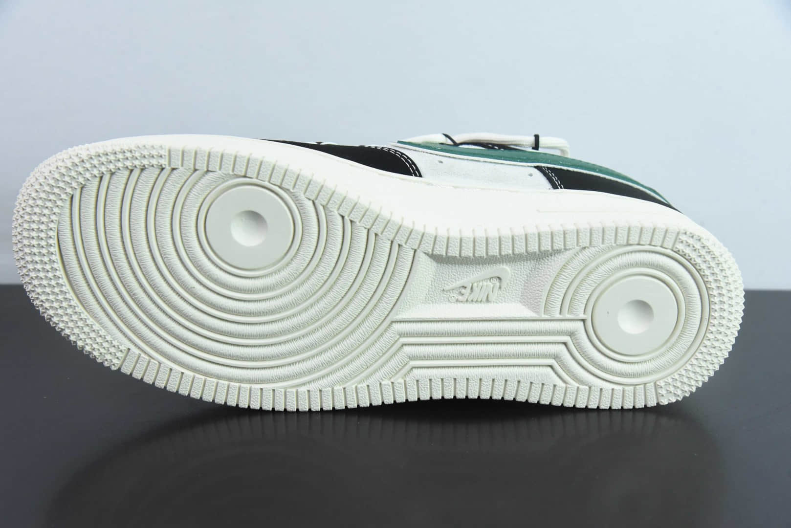 耐克Nike Air Force 1'07 Low 北面联名黑绿抽绳空军一号低帮休闲板鞋纯原版本 货号:SJ1198-110