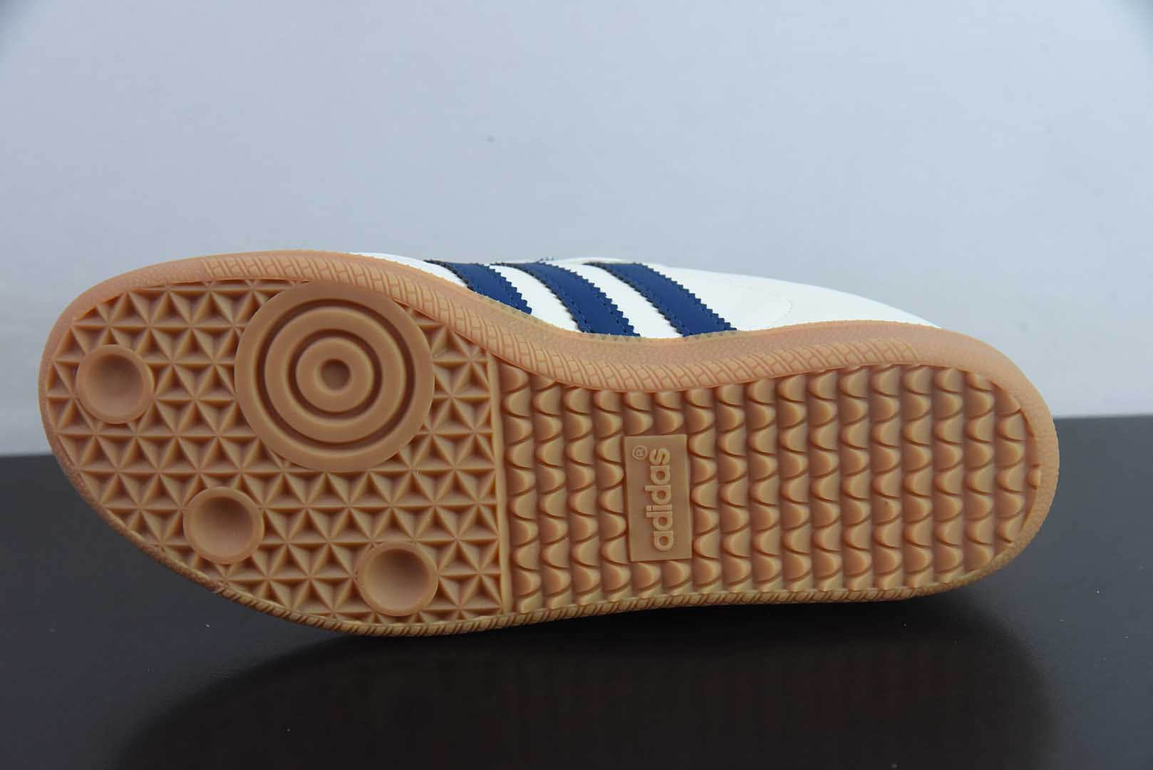 阿迪达斯Adidas Originals Samba桑巴舞系列白深蓝百搭低帮休闲运动板鞋纯原版本 货号：JI3907