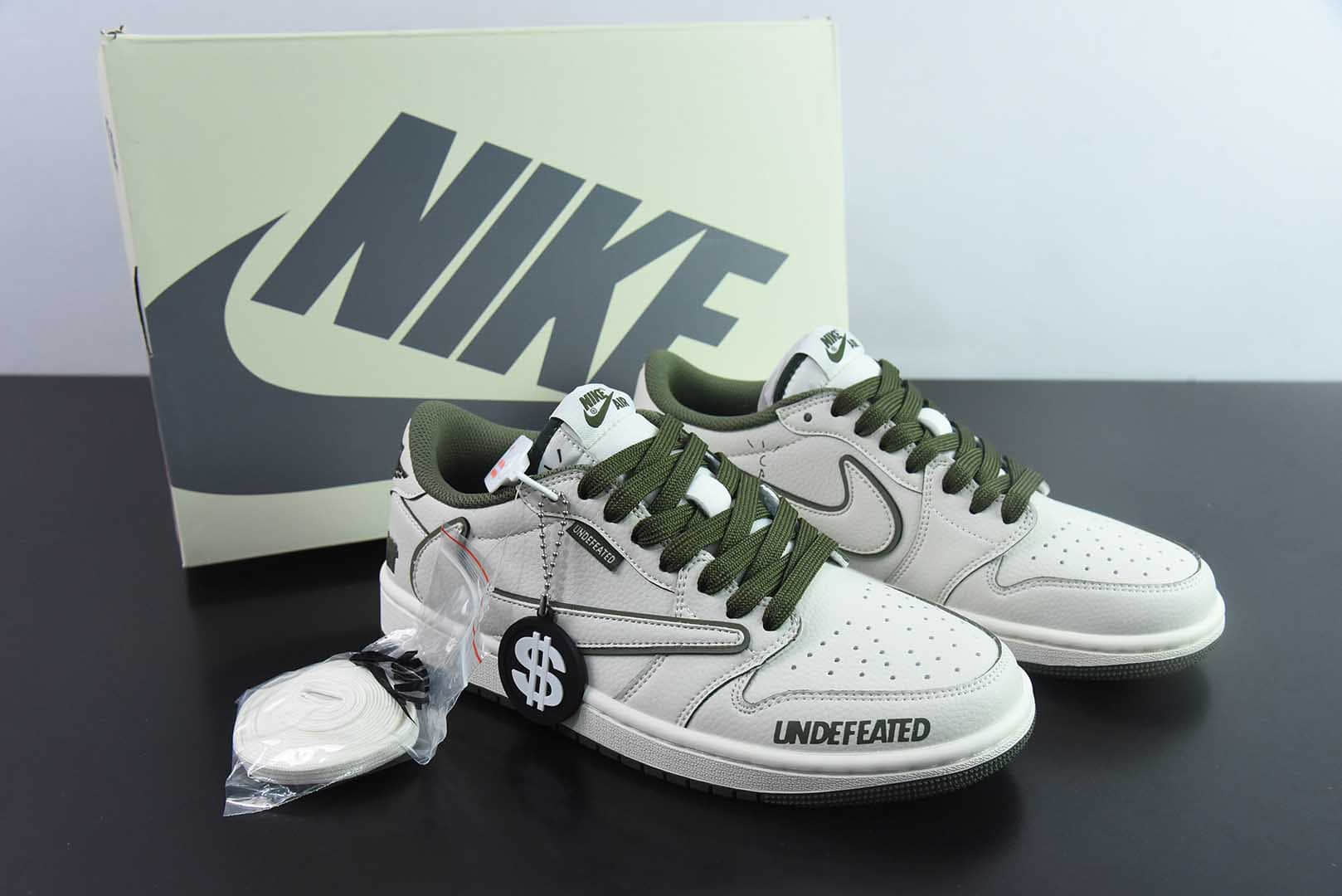 乔丹TS x Air Jordan AJ1 Low x UNDEFEATED UND联名白绿倒钩低帮文化复古篮球鞋纯原版本 货号：DF1845 - 535