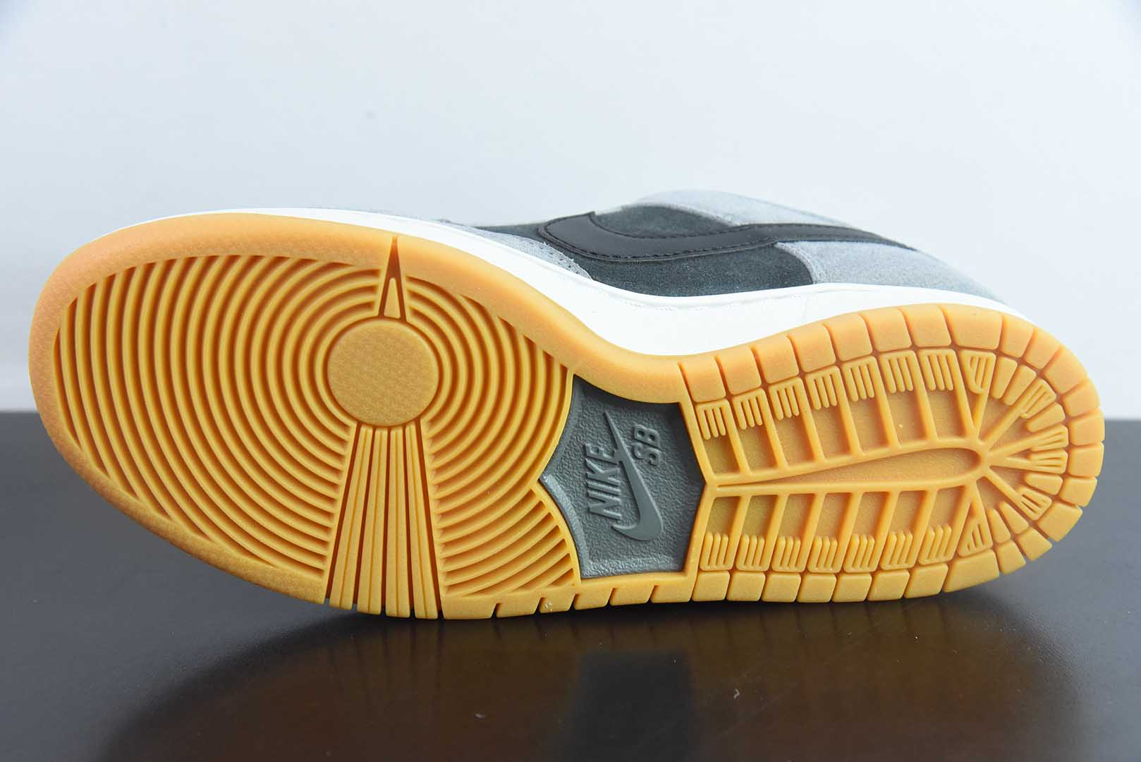 耐克Nike Dunk SB Low“DARK SMOKE GREY”灰黑色SB低帮休闲滑板鞋纯原版本 货号：HF3063-001