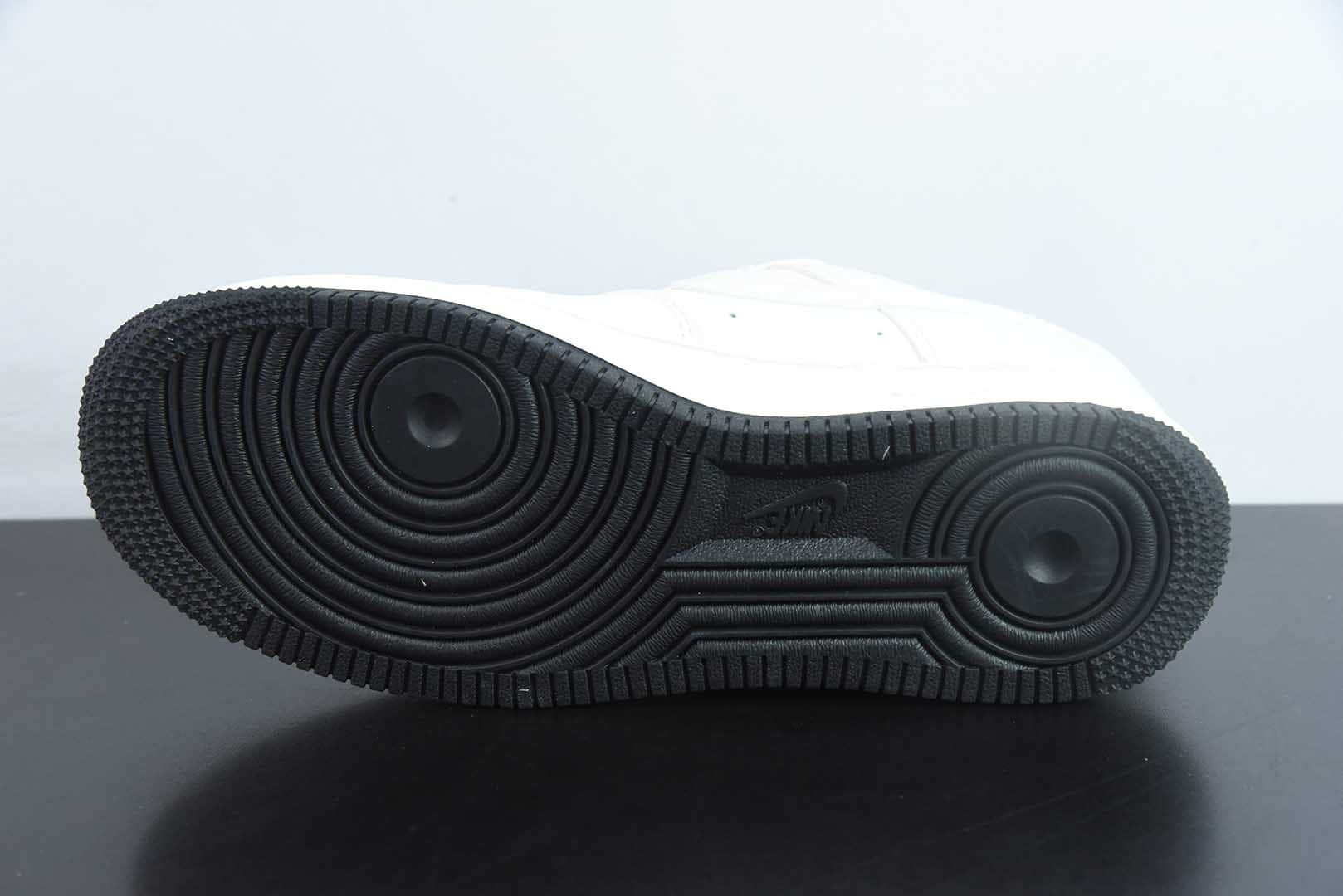 耐克Nike Air Force 1 '07 Low “NIKE联名黑小三勾”空军一号低帮运动鞋纯原版本 货号：XX3168-183