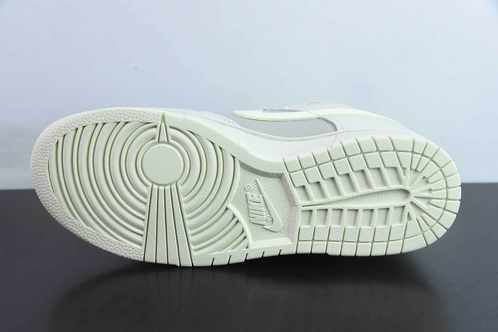 耐克Nike SB Dunk Low淡灰色SB低帮休闲板鞋纯原版本 货号：IB4503-072