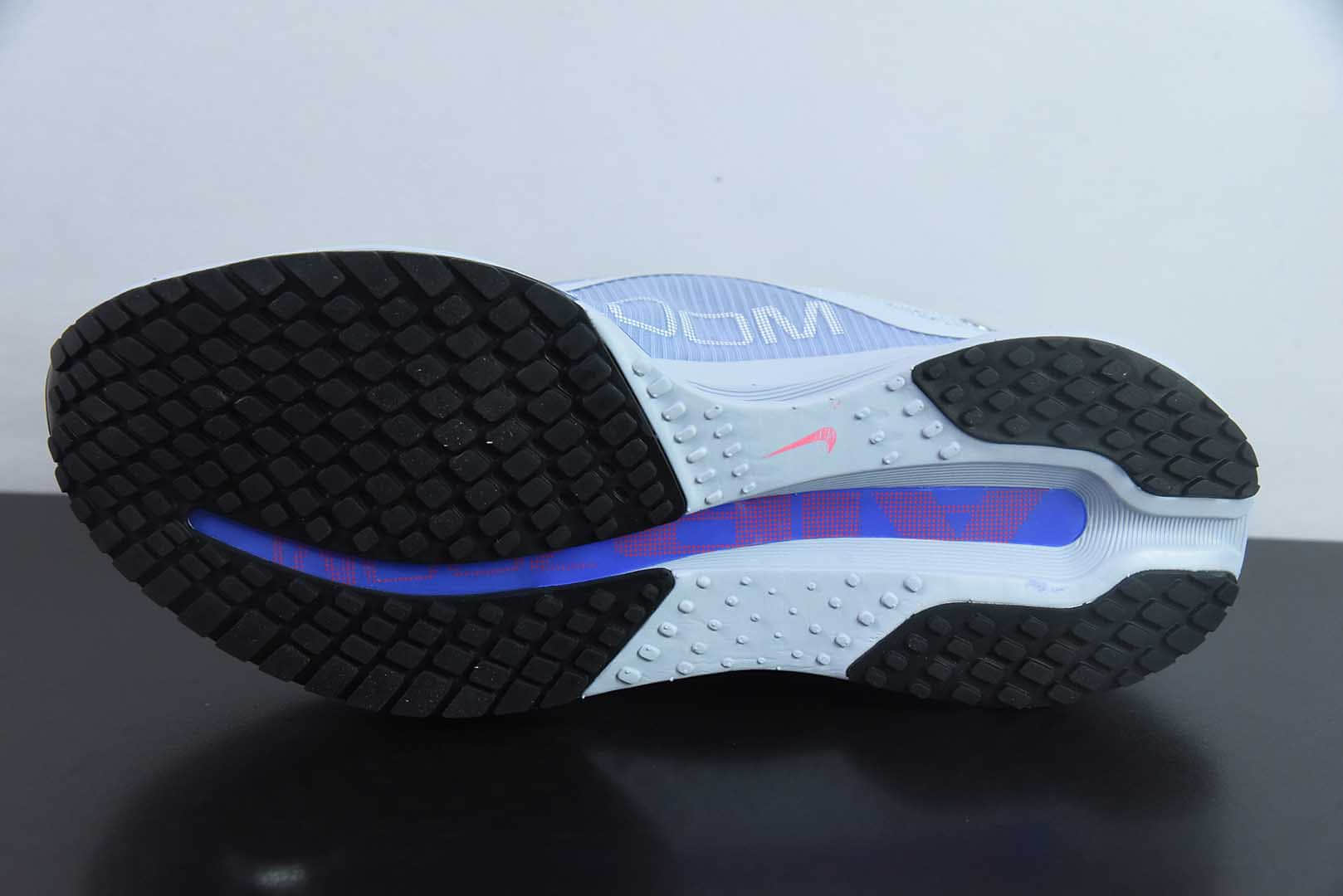 耐克Nike Pegasus Premium 白紫色全掌气垫网面缓震跑鞋纯原版本 货号：HQ2592 - 004