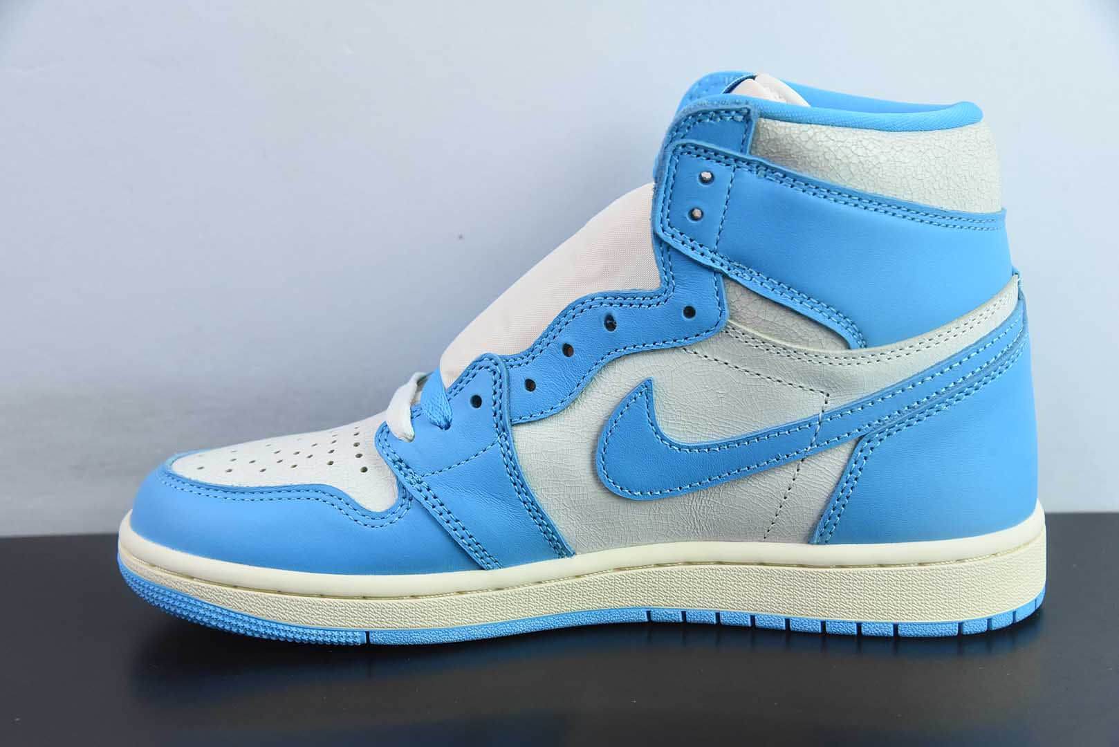 乔丹Air Jordan 1 High OG UNC Reimagined AJ1乔1做旧氧化北卡蓝高帮复古文化篮球鞋纯原版本 货号：DZ5485-402
