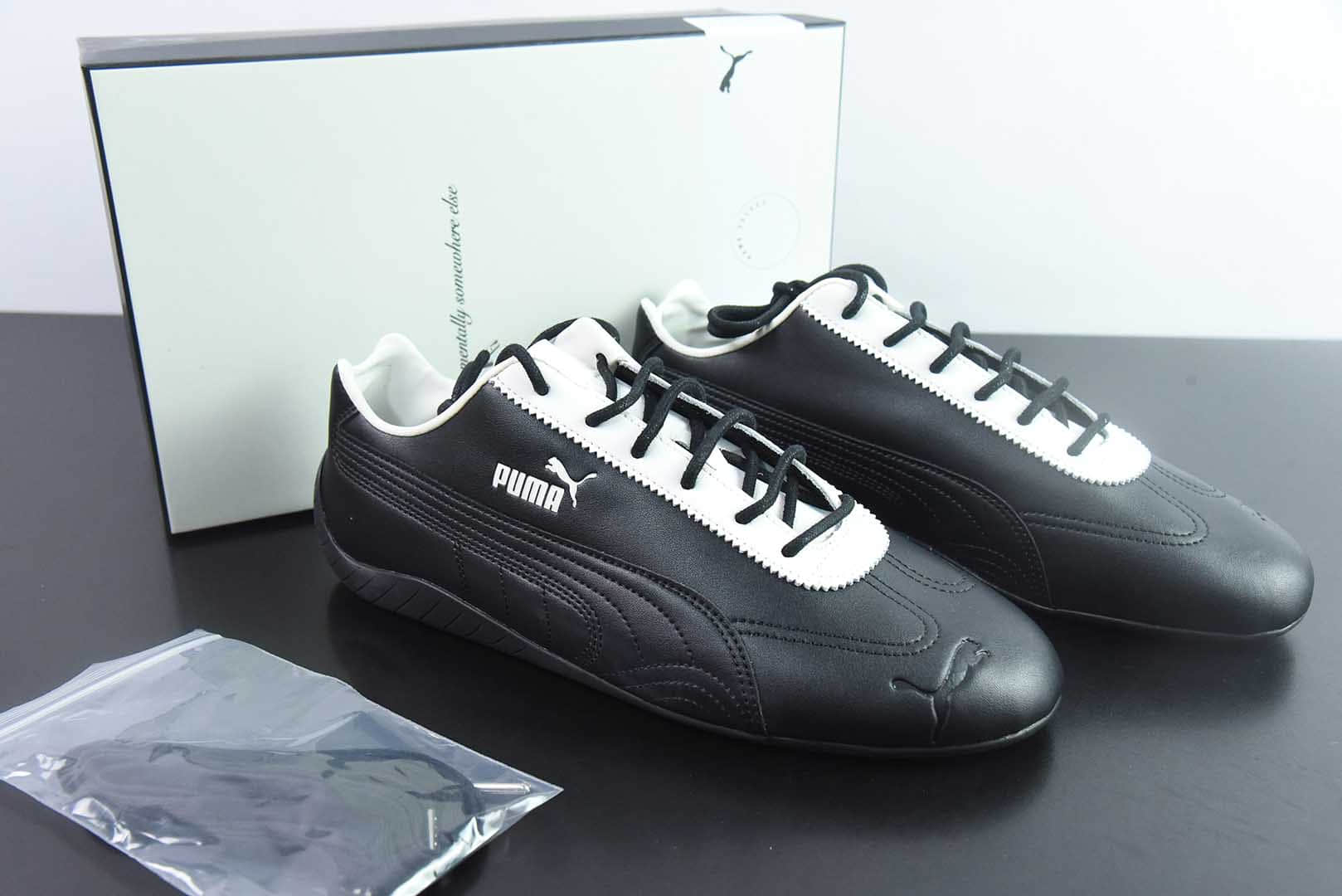彪马Puma Ferrari x Puma Speedcet 联名彪马黑白低帮复古运动休闲赛车跑鞋纯原版本 货号：404267-02