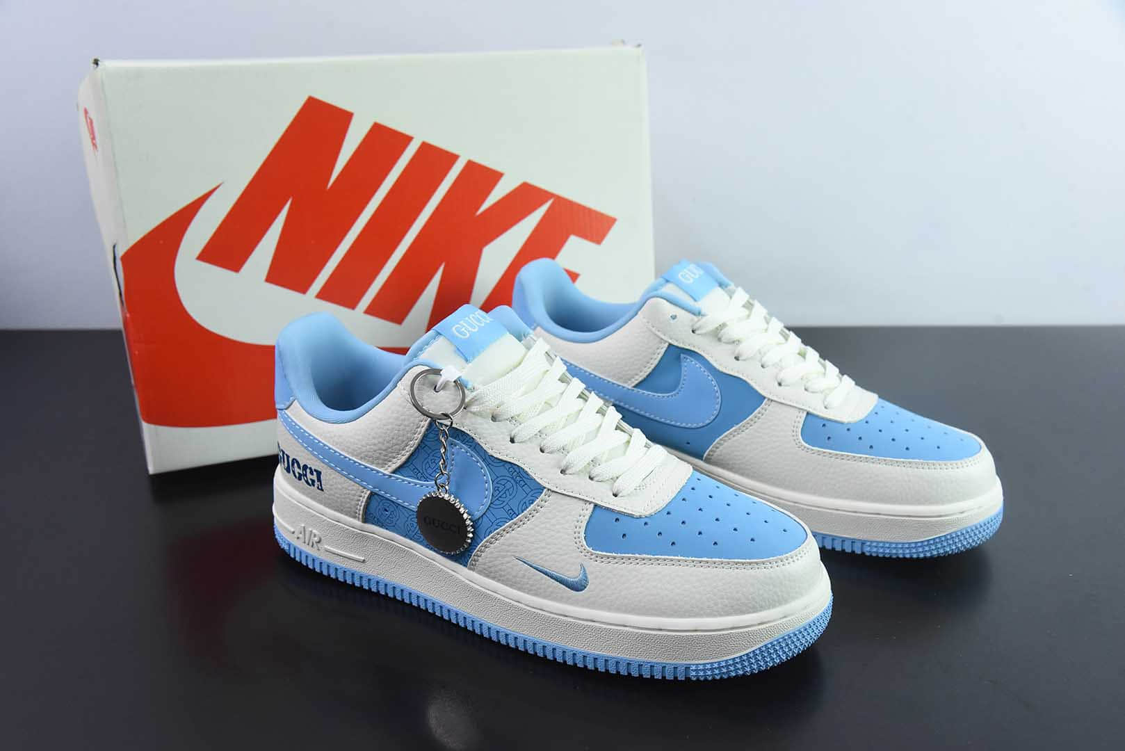 耐克Nike Air Force x Gucci联名款白蓝古驰印花定制版空军一号低帮休闲板鞋纯原版本 货号：DF0188-067
